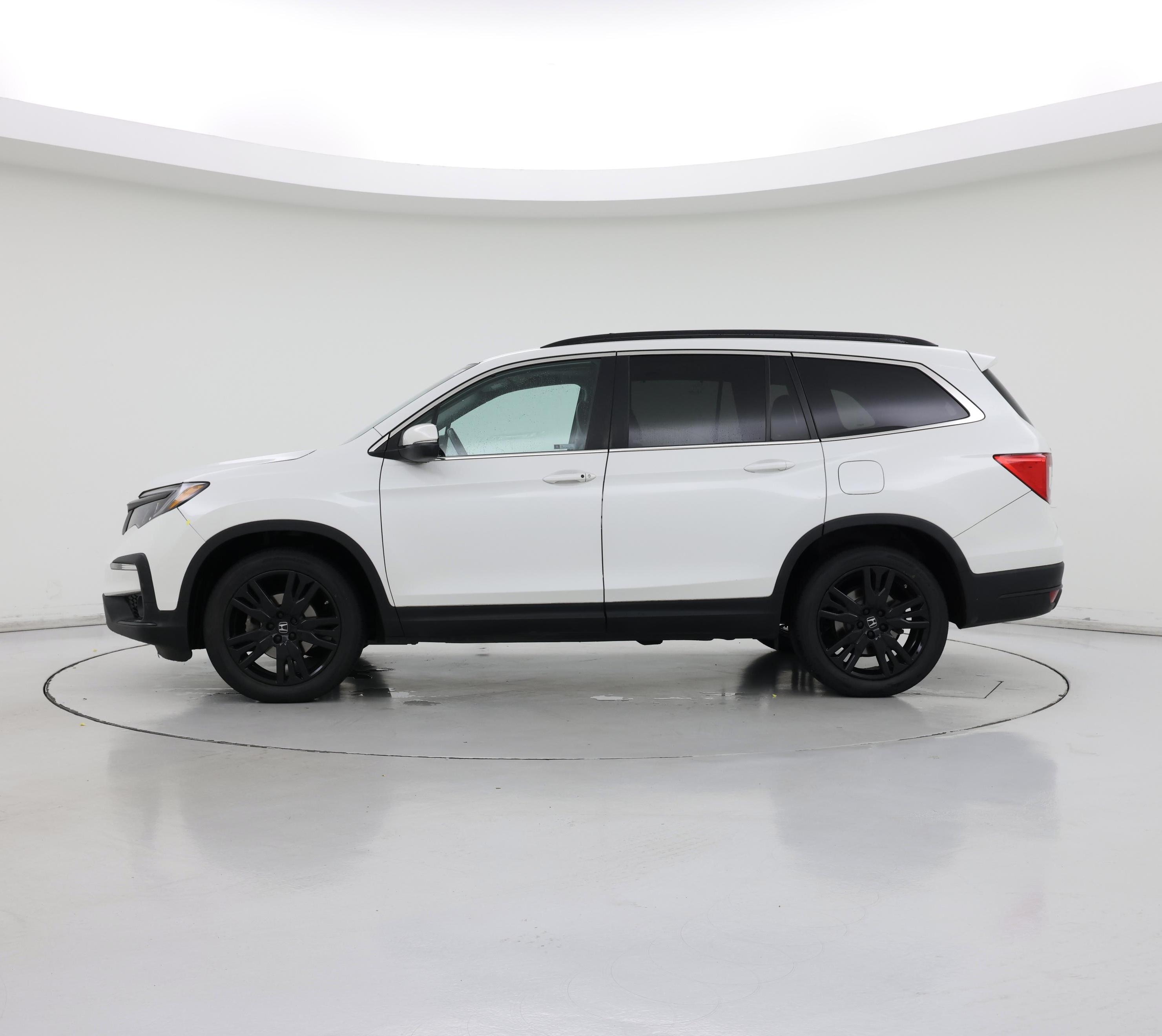 Thumbnail: 2021 Honda Pilot - 3