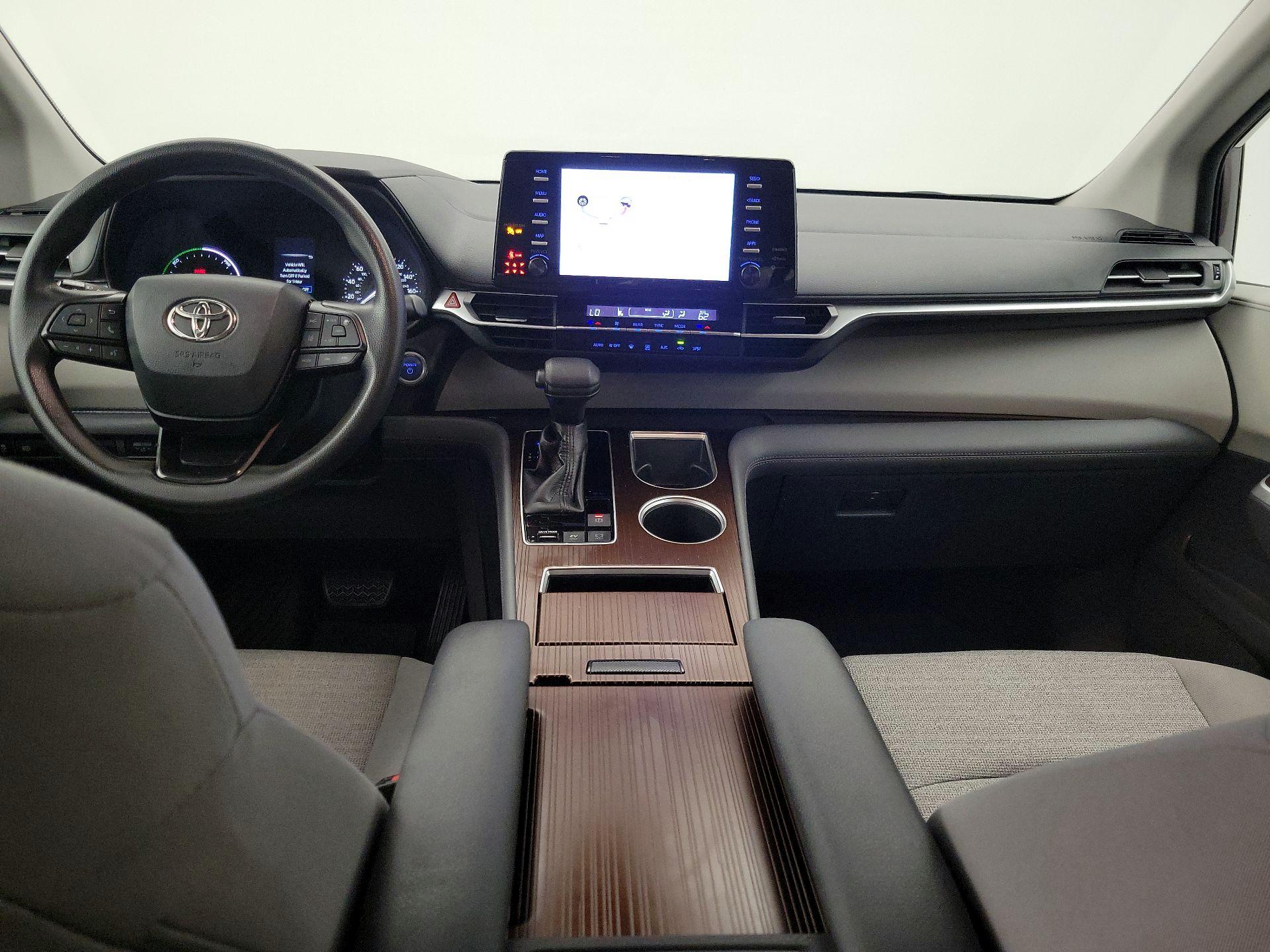 Thumbnail: 2022 Toyota Sienna - 9