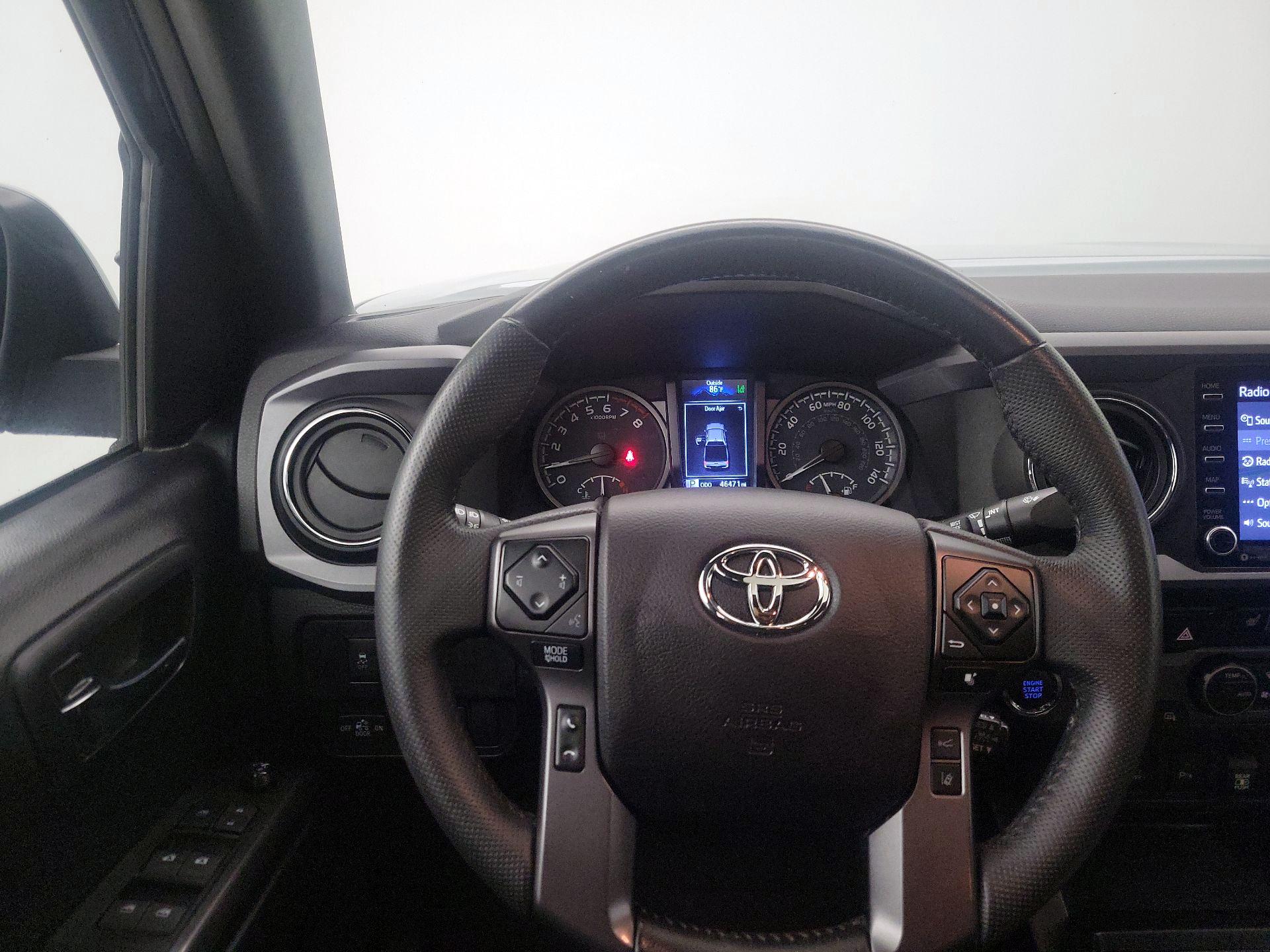 Thumbnail: 2021 Toyota Tacoma - 10