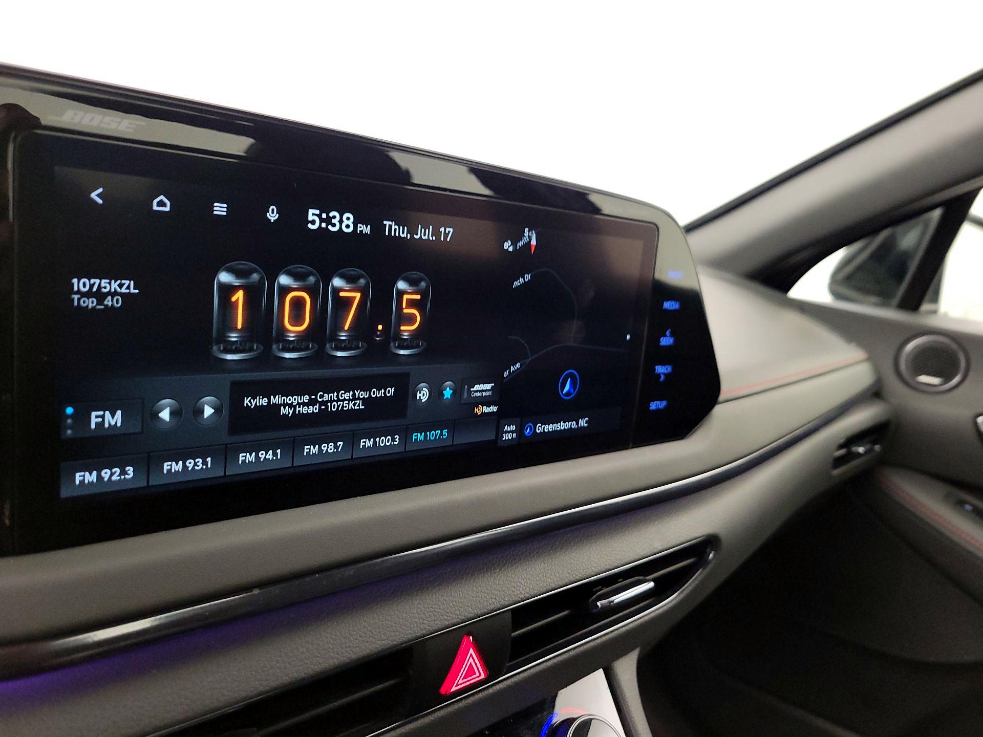 Thumbnail: 2022 Hyundai Sonata - 16