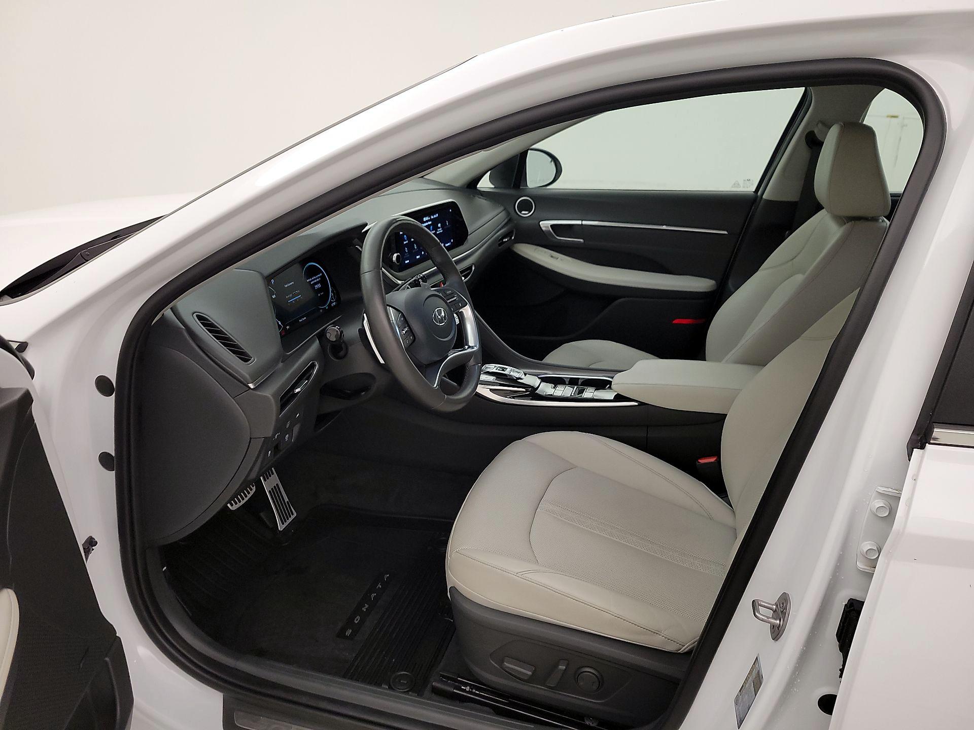Thumbnail: 2023 Hyundai Sonata - 9