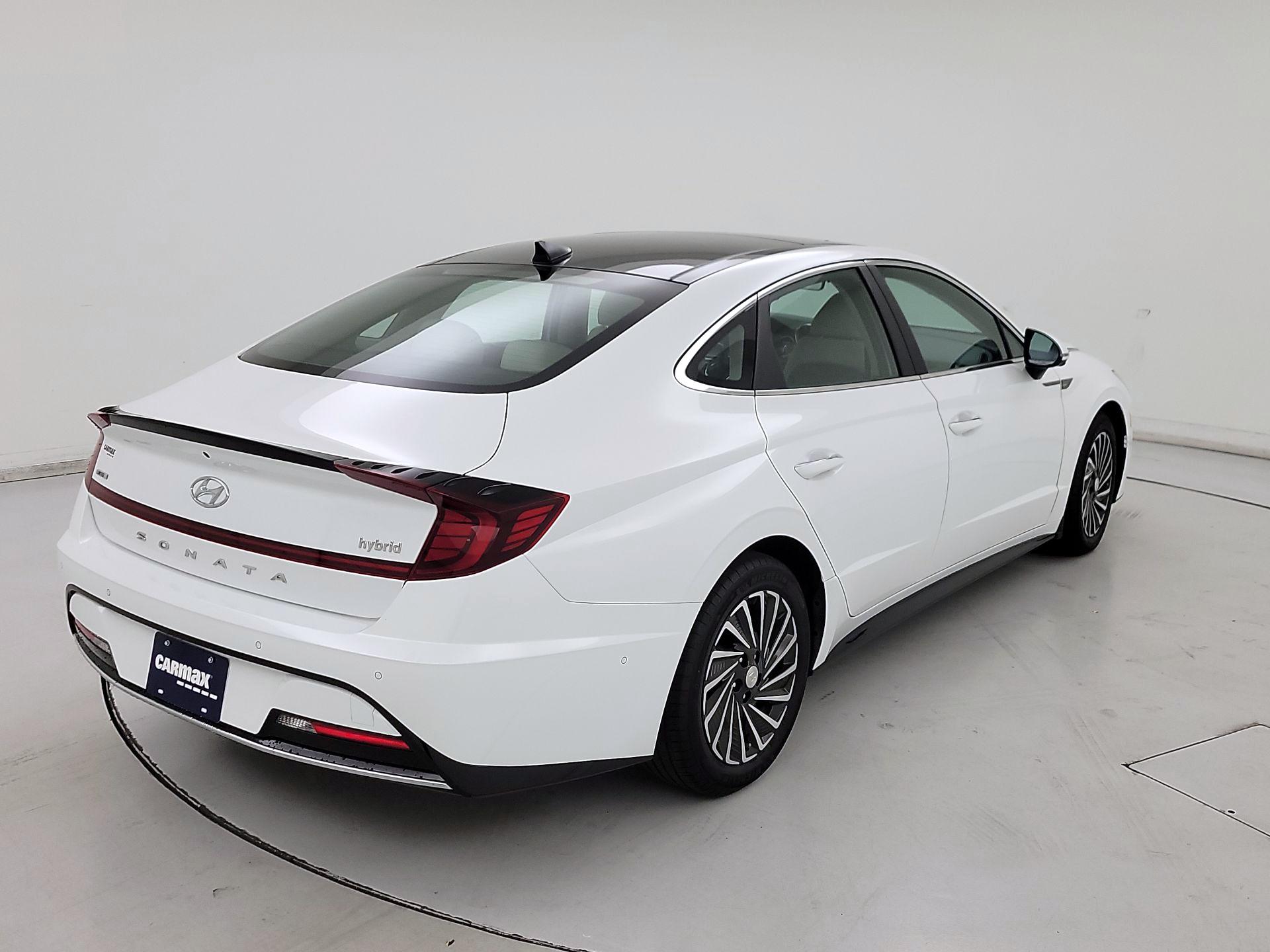 Thumbnail: 2023 Hyundai Sonata - 5