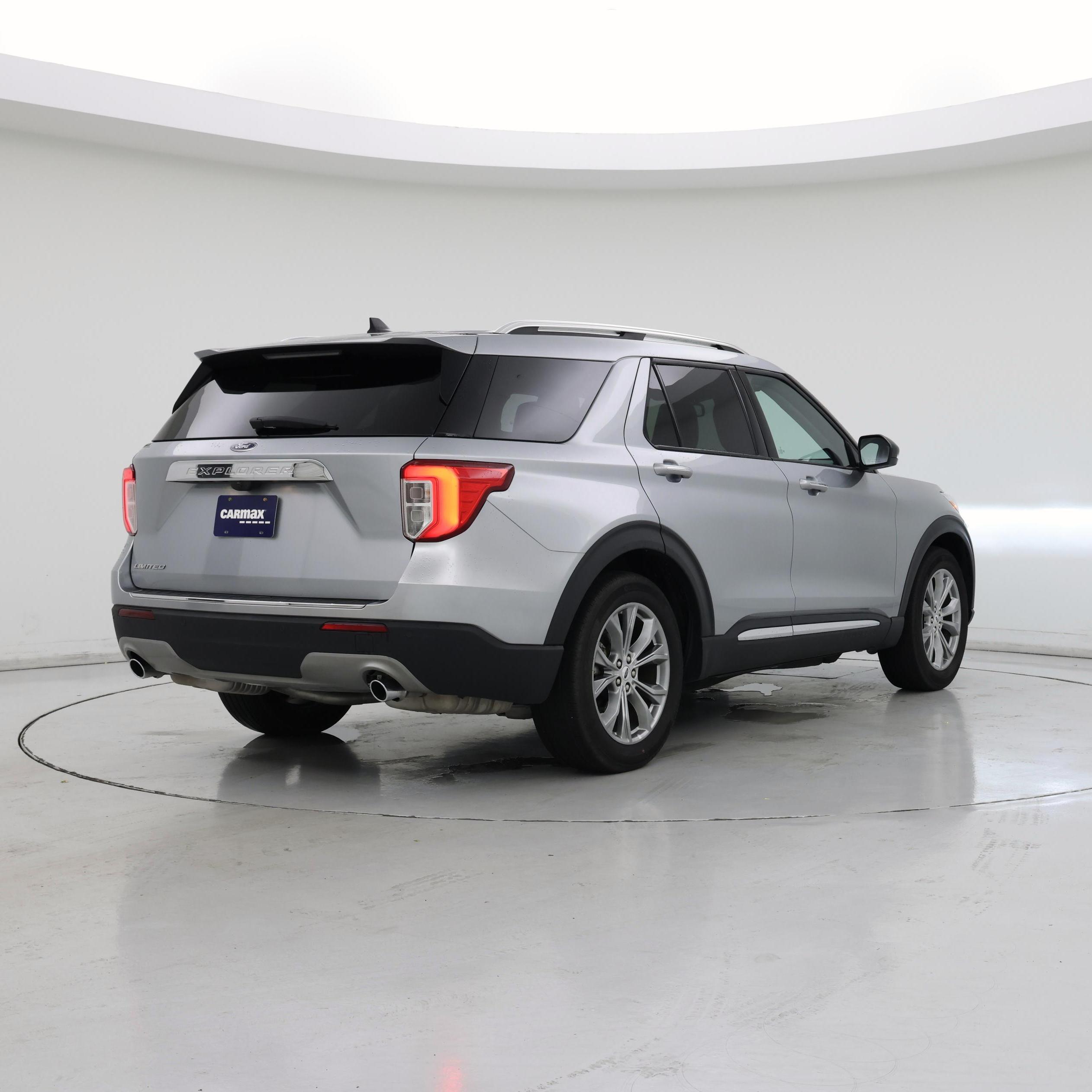 Thumbnail: 2023 Ford Explorer - 8
