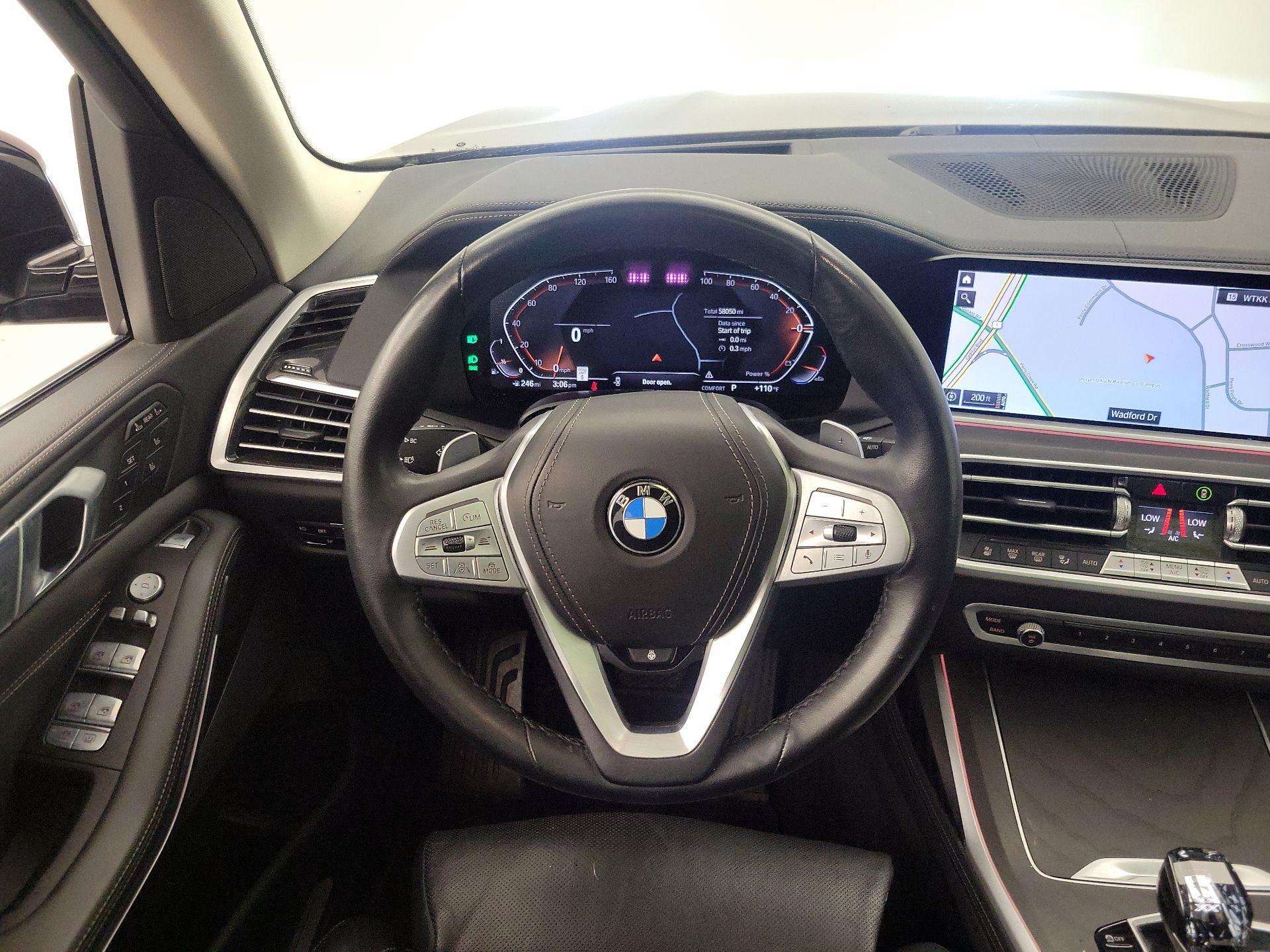 Thumbnail: 2022 BMW X7 - 10