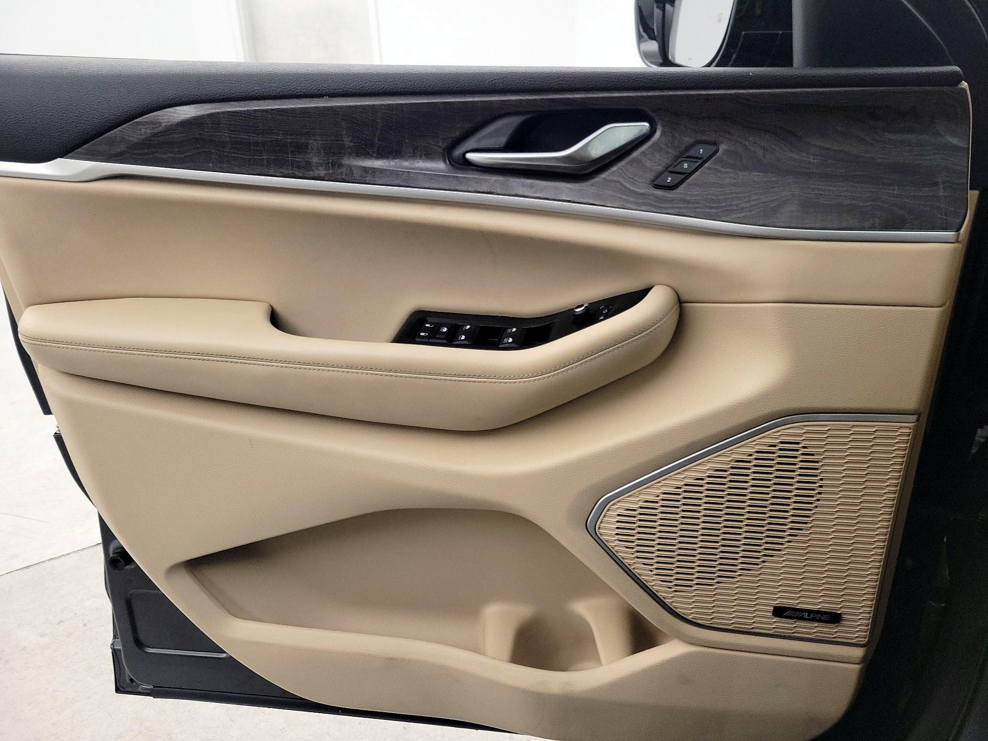 Thumbnail: 2021 Jeep Grand Cherokee L - 12