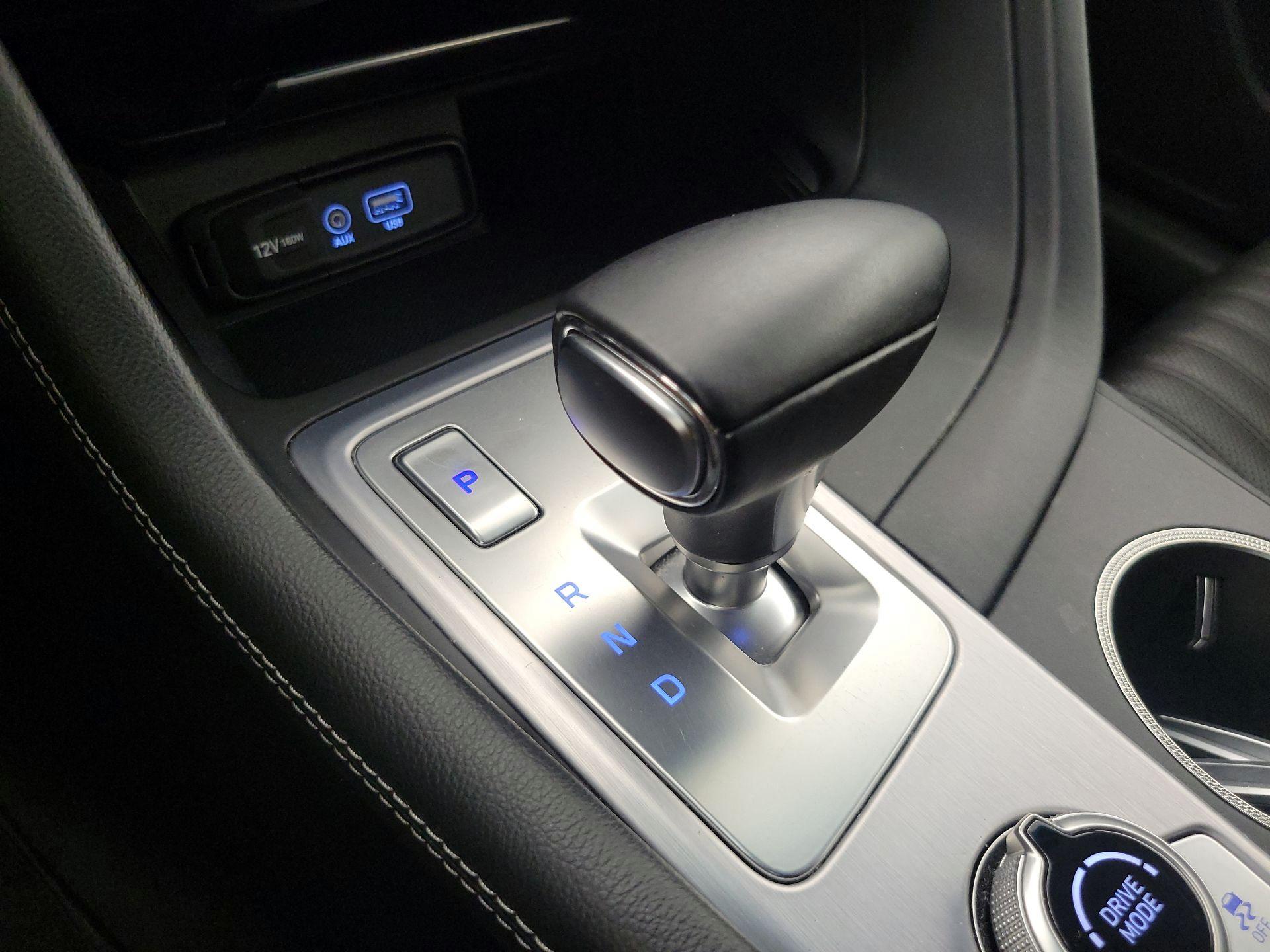 Thumbnail: 2019 Genesis G70 - 18