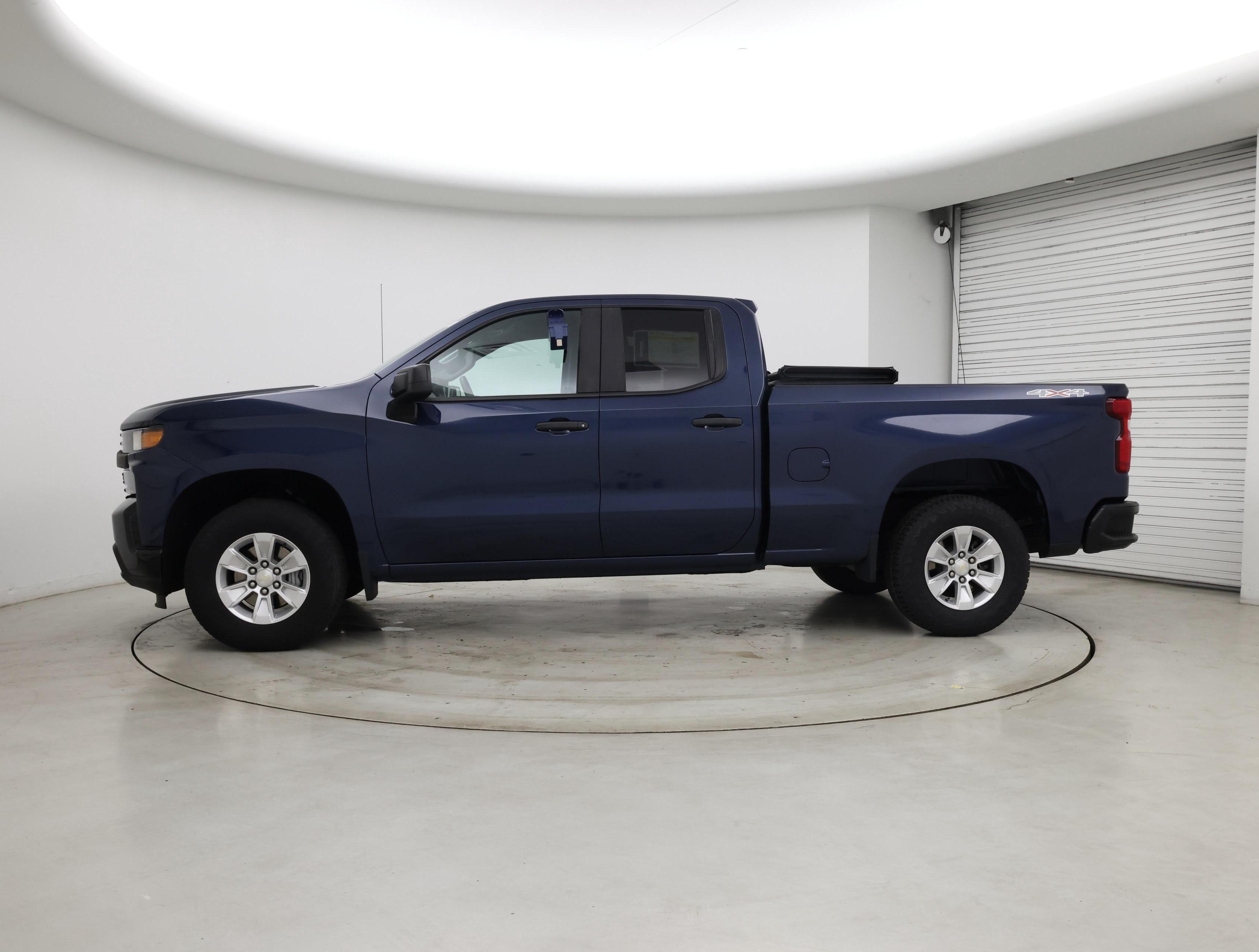 Thumbnail: 2020 Chevrolet Silverado 1500 - 3