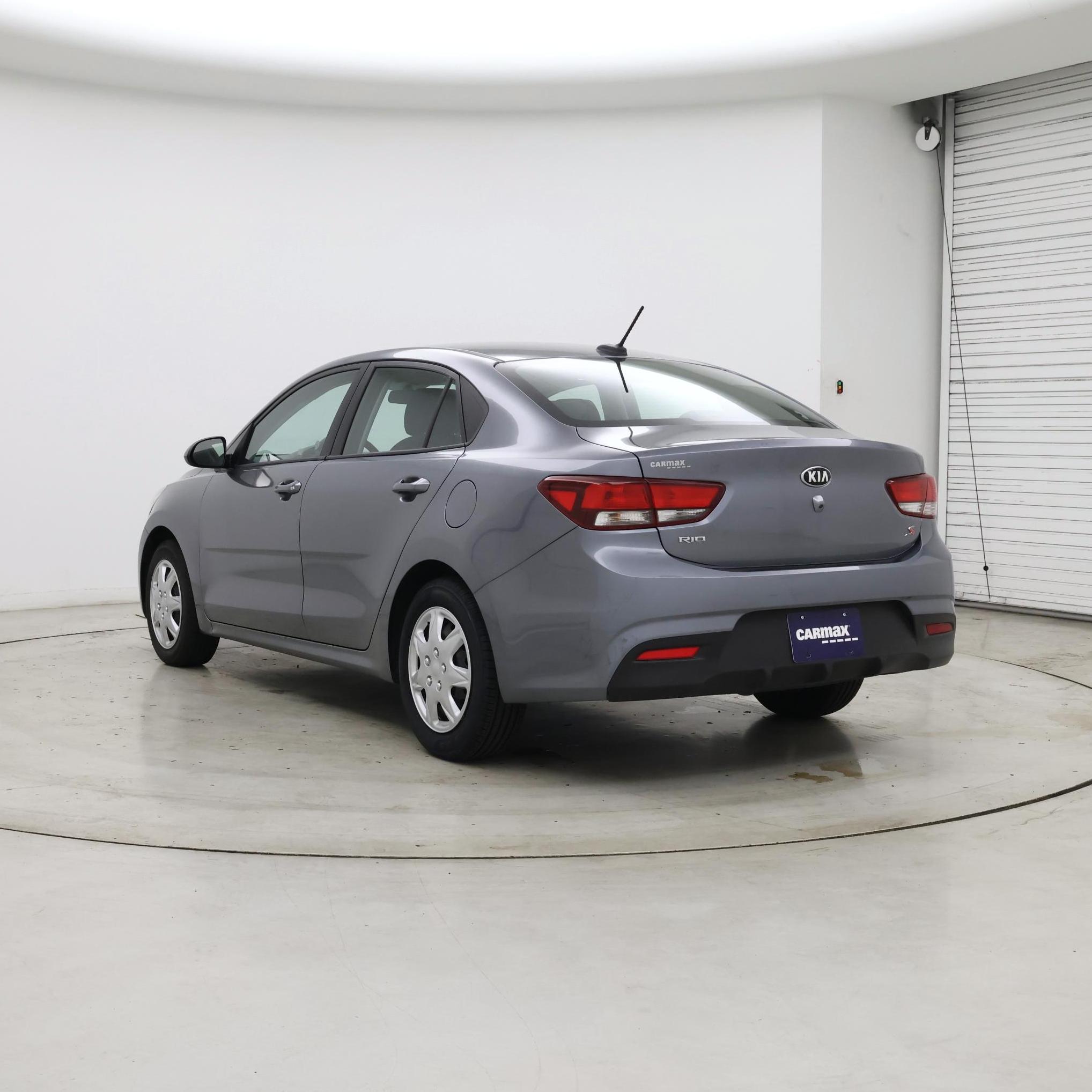 Thumbnail: 2019 Kia Rio - 2
