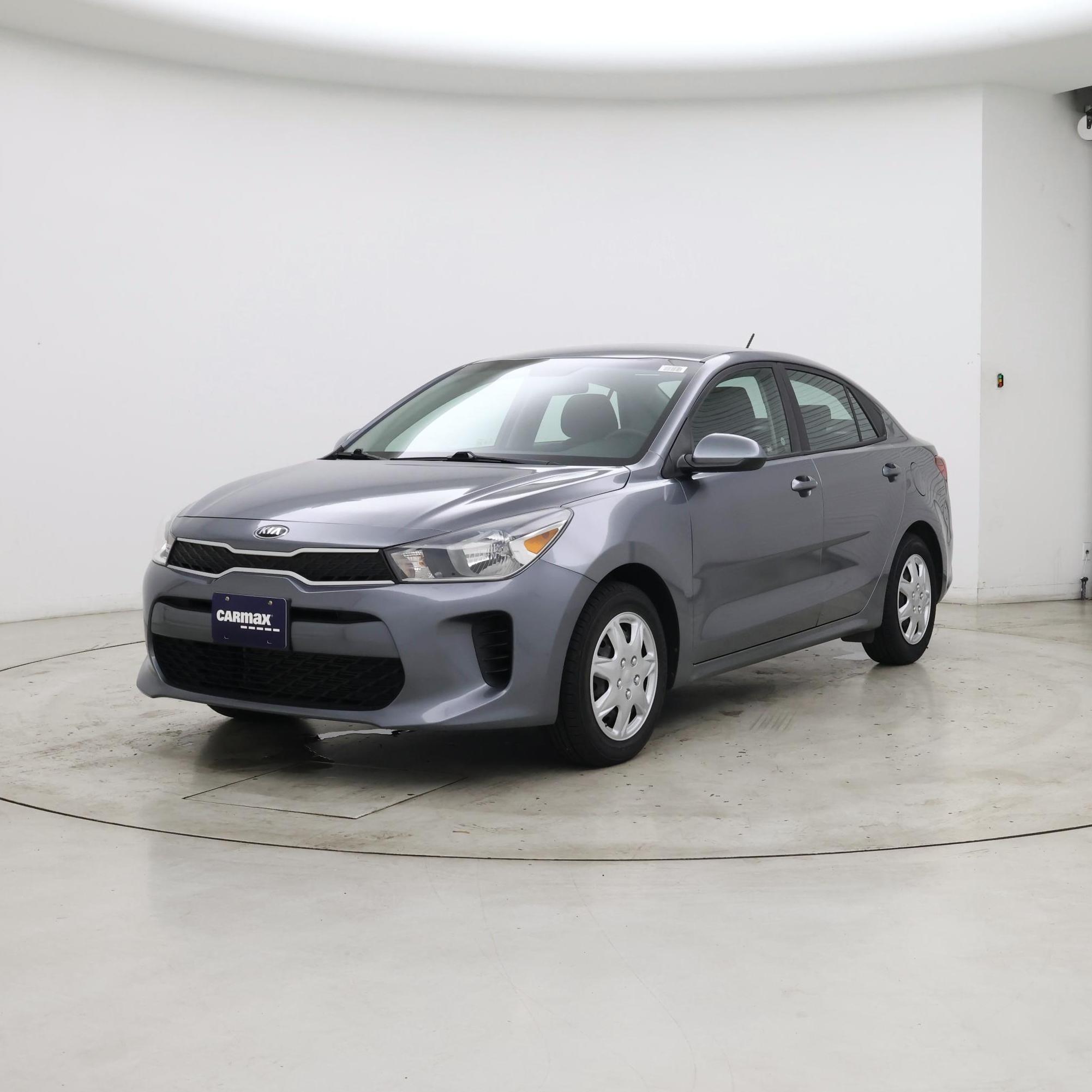 Thumbnail: 2019 Kia Rio - 4