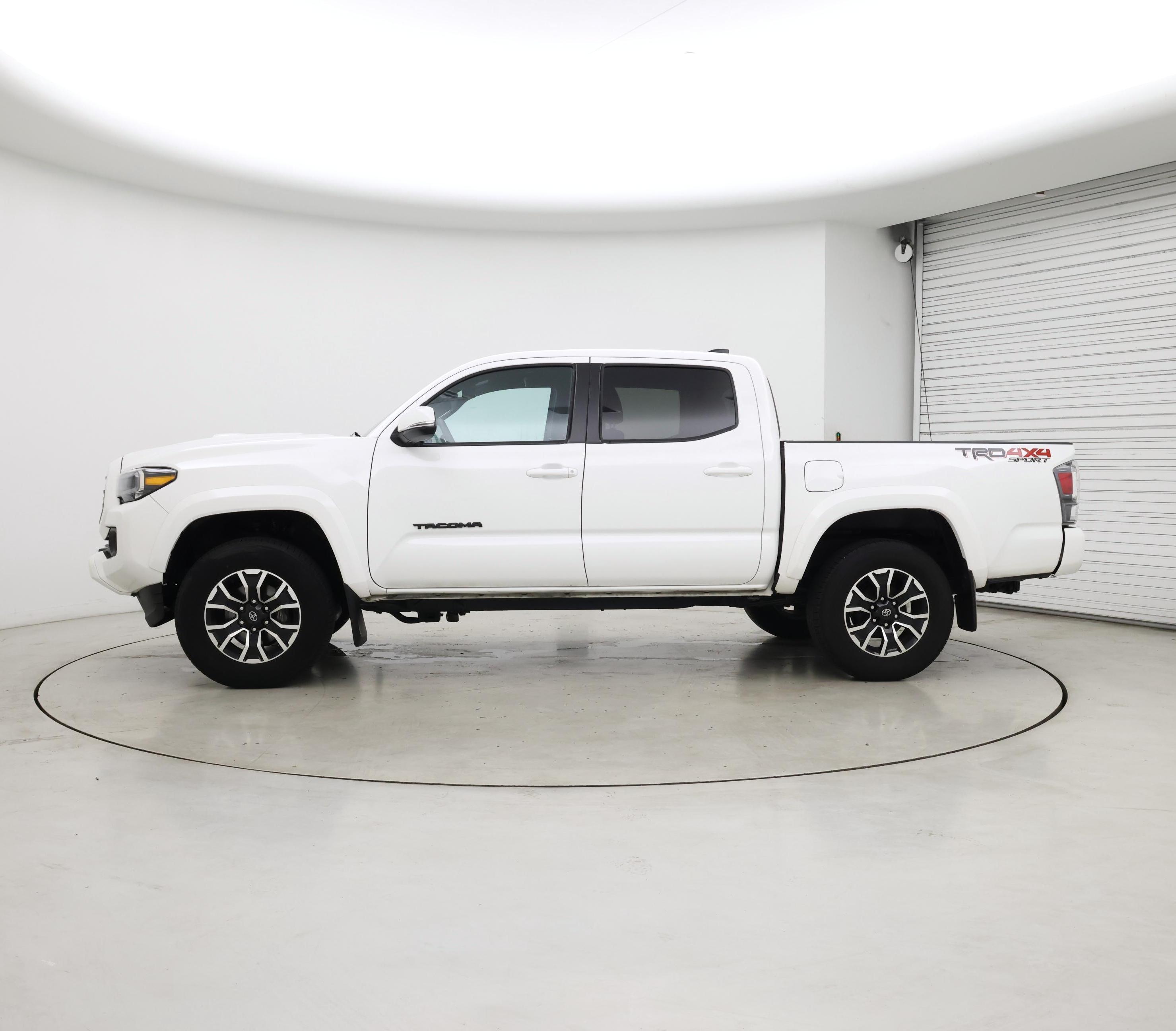 Thumbnail: 2023 Toyota Tacoma - 3