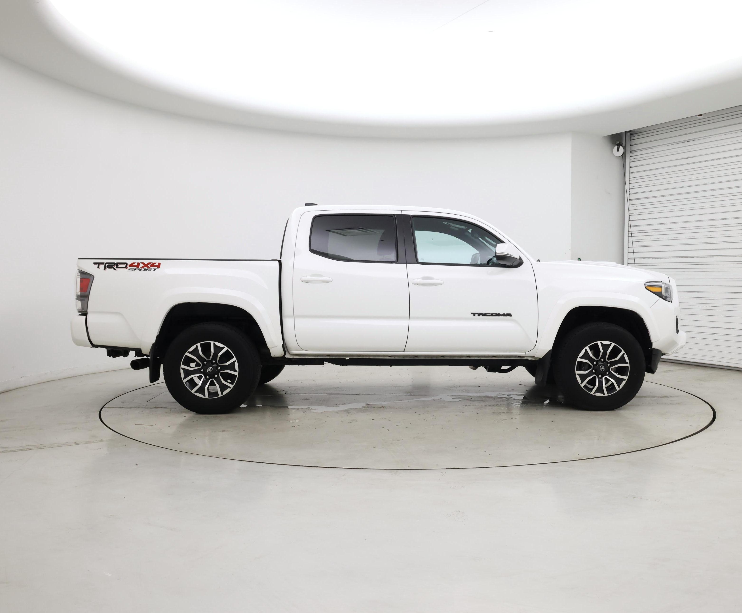 Thumbnail: 2023 Toyota Tacoma - 7
