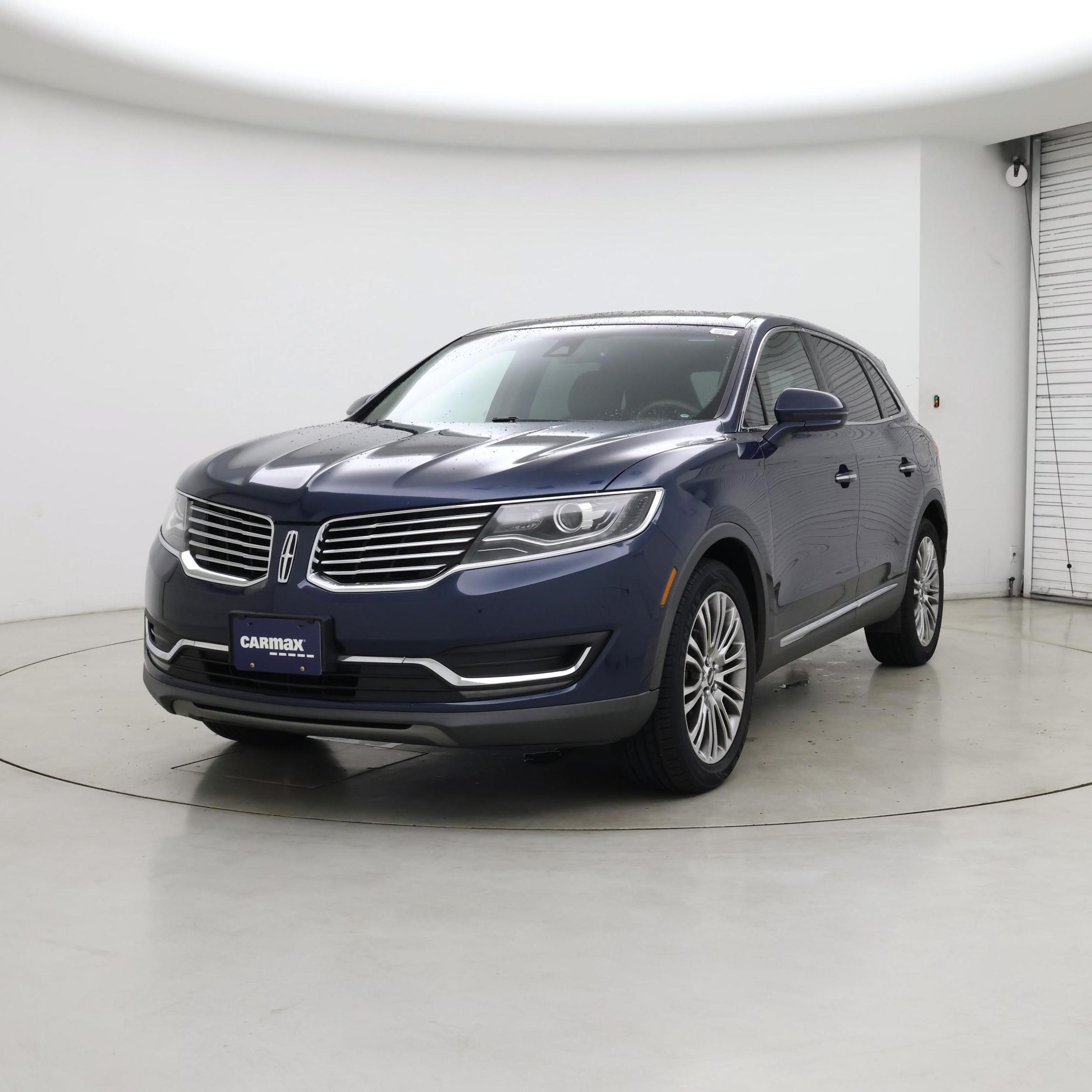 Thumbnail: 2017 Lincoln MKX - 4