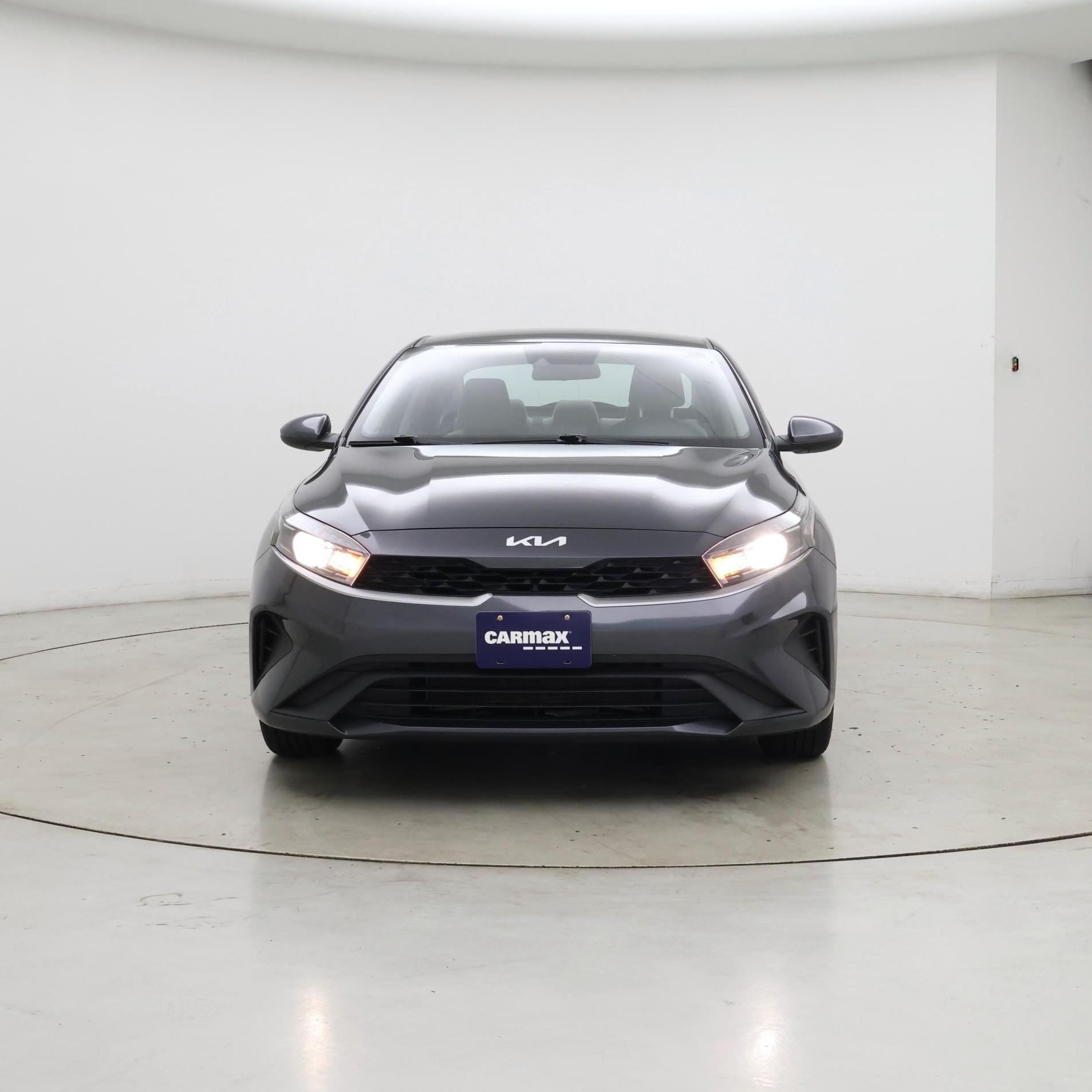 Thumbnail: 2022 Kia Forte - 5