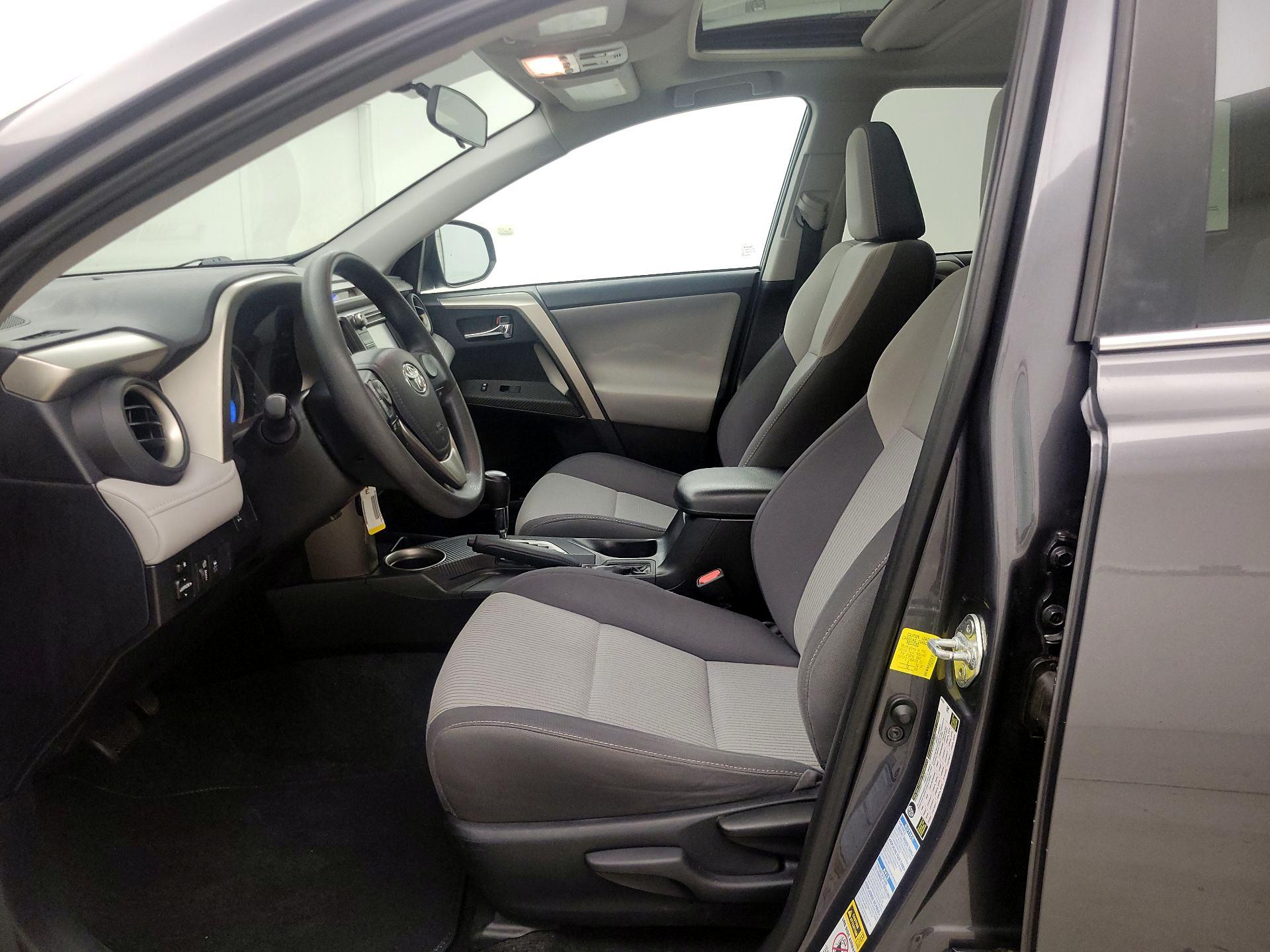 Thumbnail: 2014 Toyota RAV4 - 11