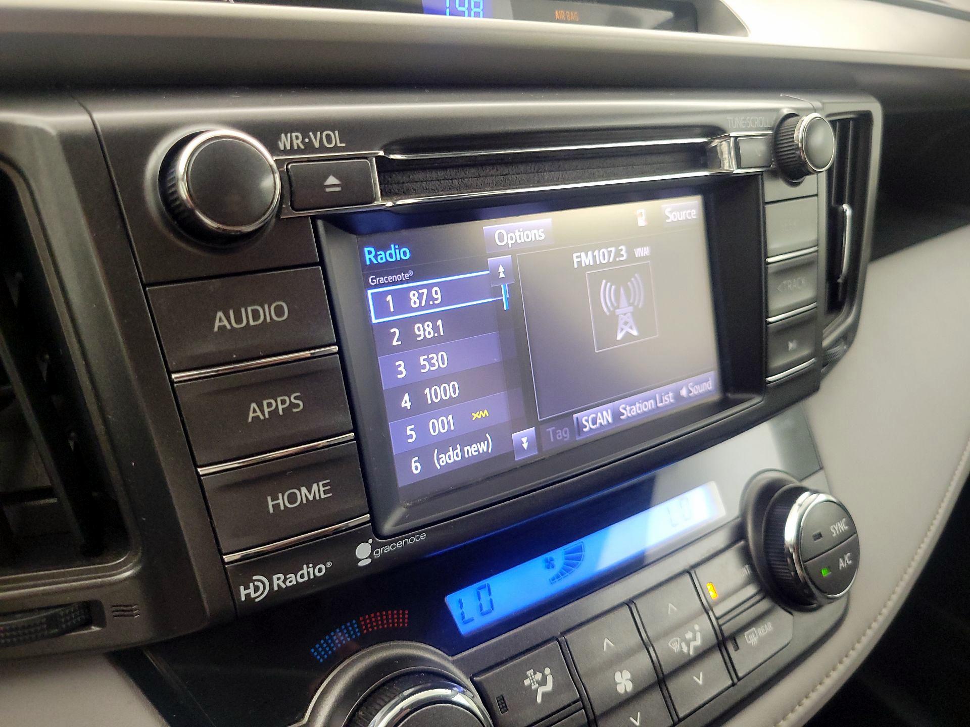Thumbnail: 2014 Toyota RAV4 - 15