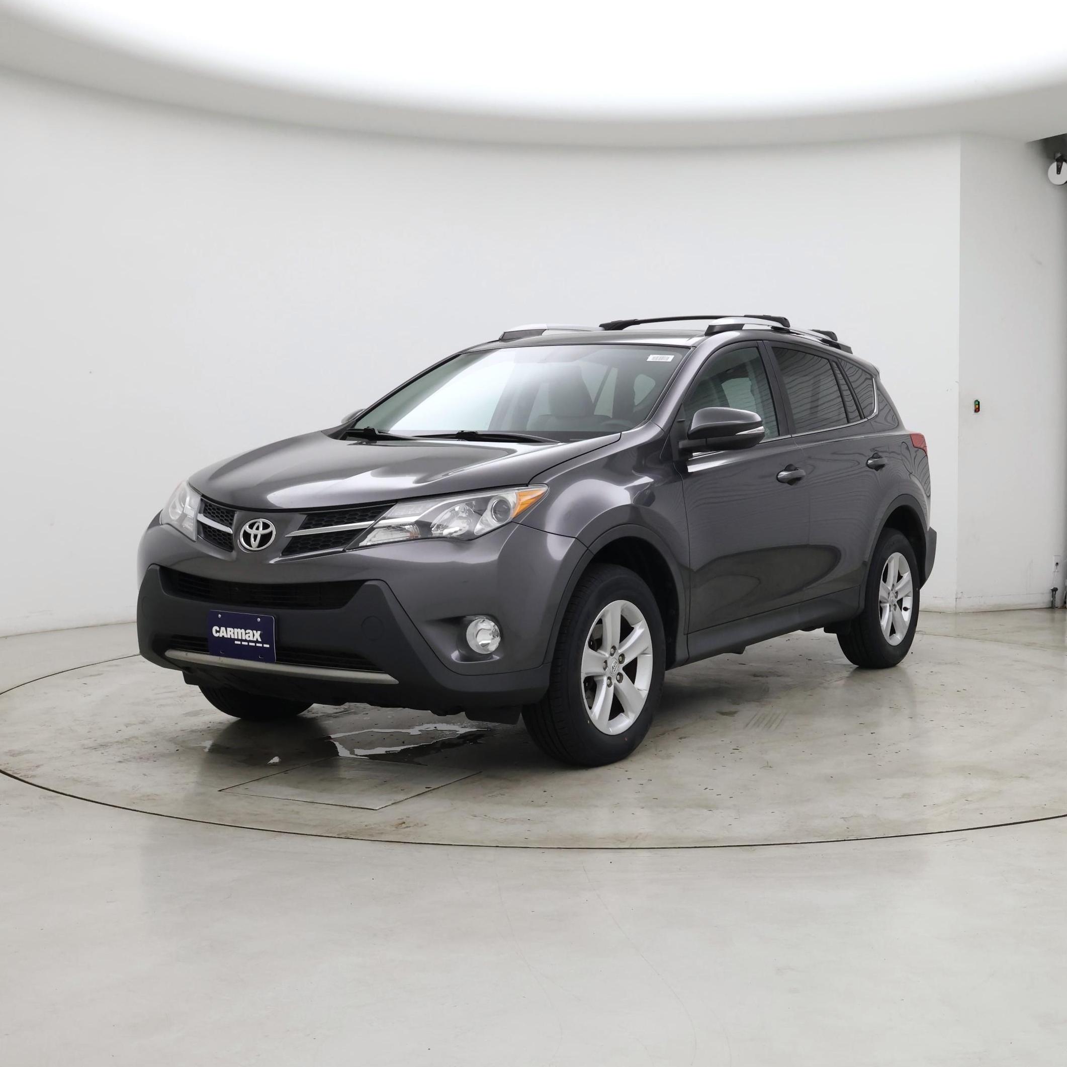 Thumbnail: 2014 Toyota RAV4 - 4