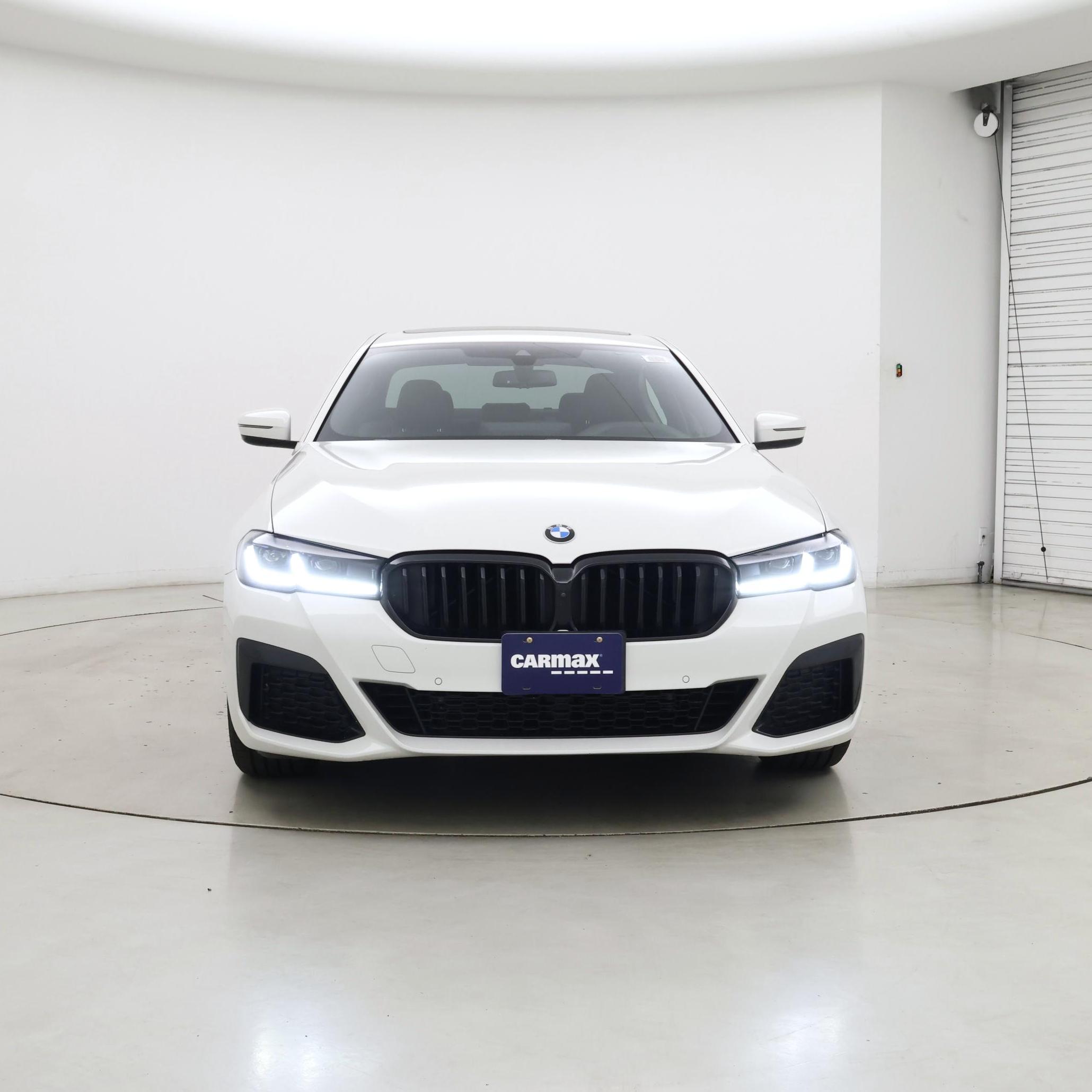 Thumbnail: 2021 BMW 5 Series - 5