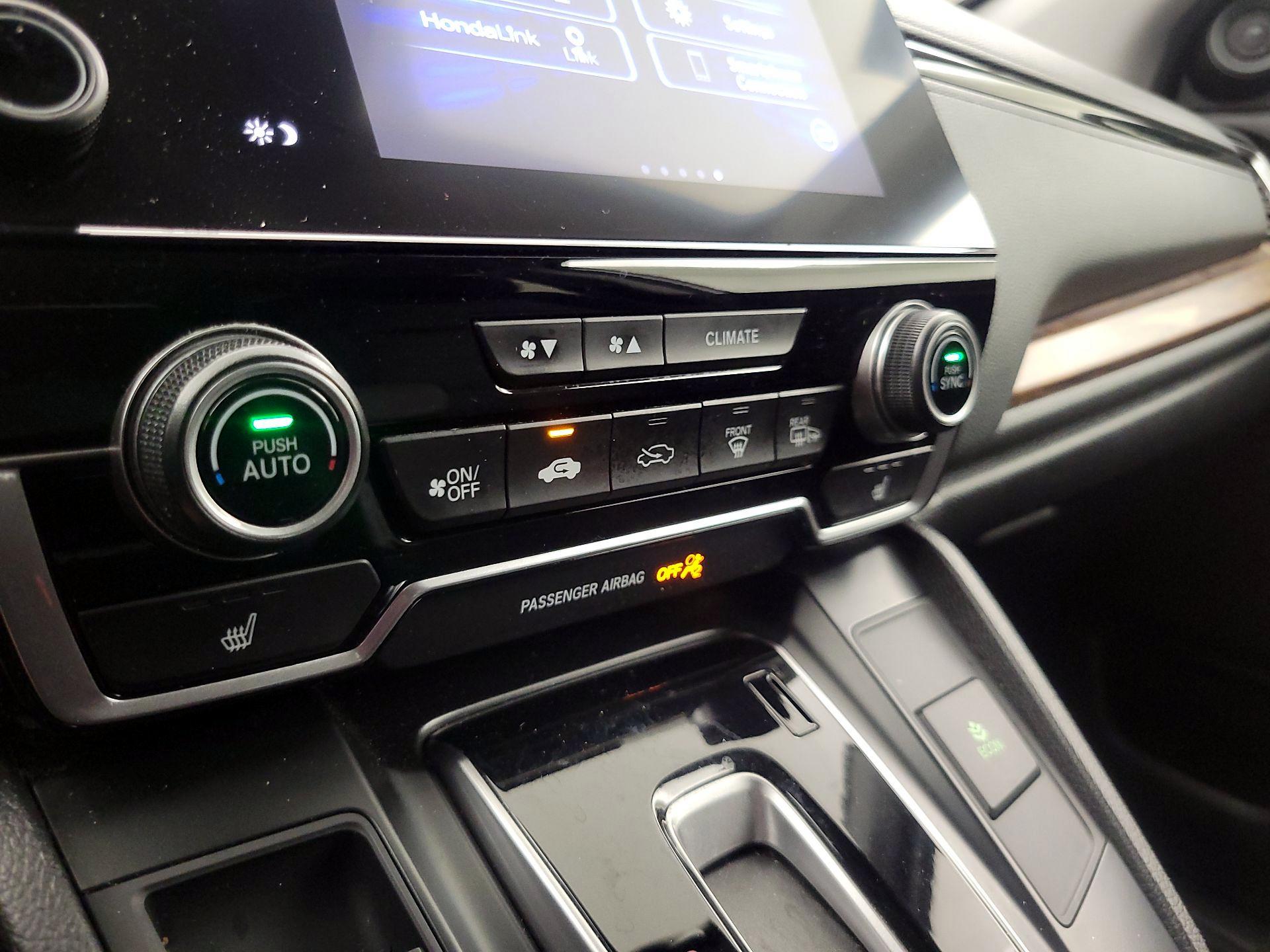 Thumbnail: 2019 Honda CR-V - 16