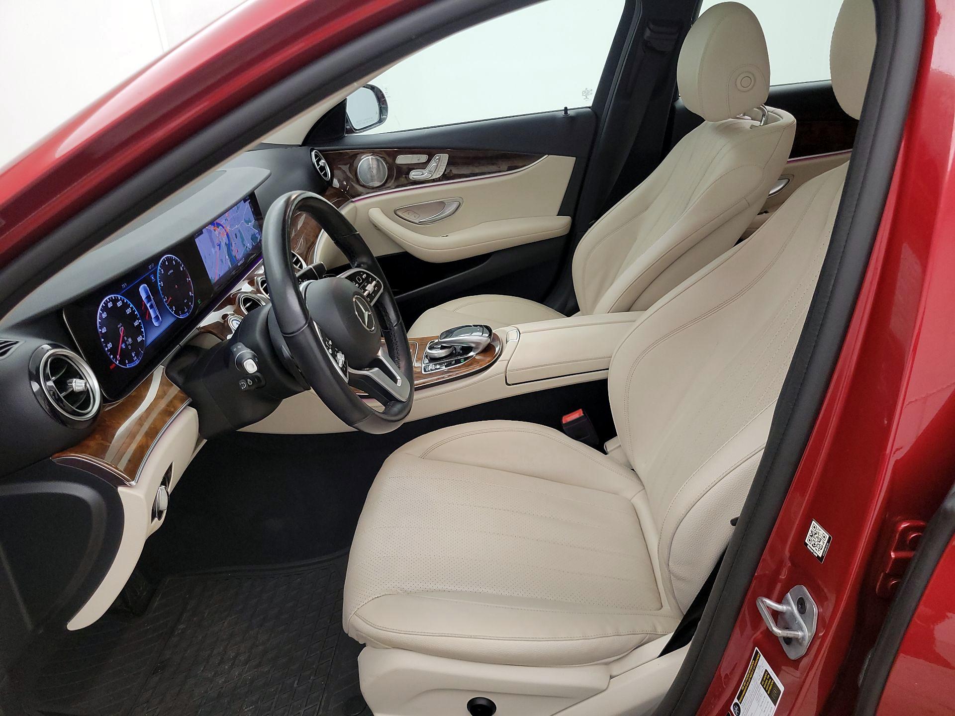 Thumbnail: 2019 Mercedes-Benz E-Class - 11