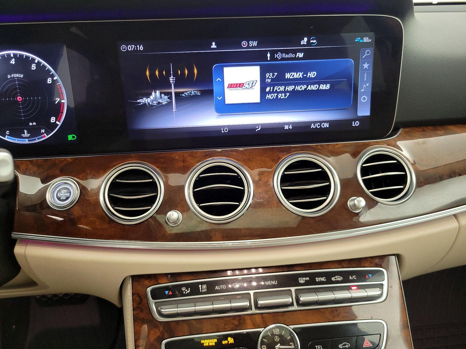 Thumbnail: 2019 Mercedes-Benz E-Class - 16