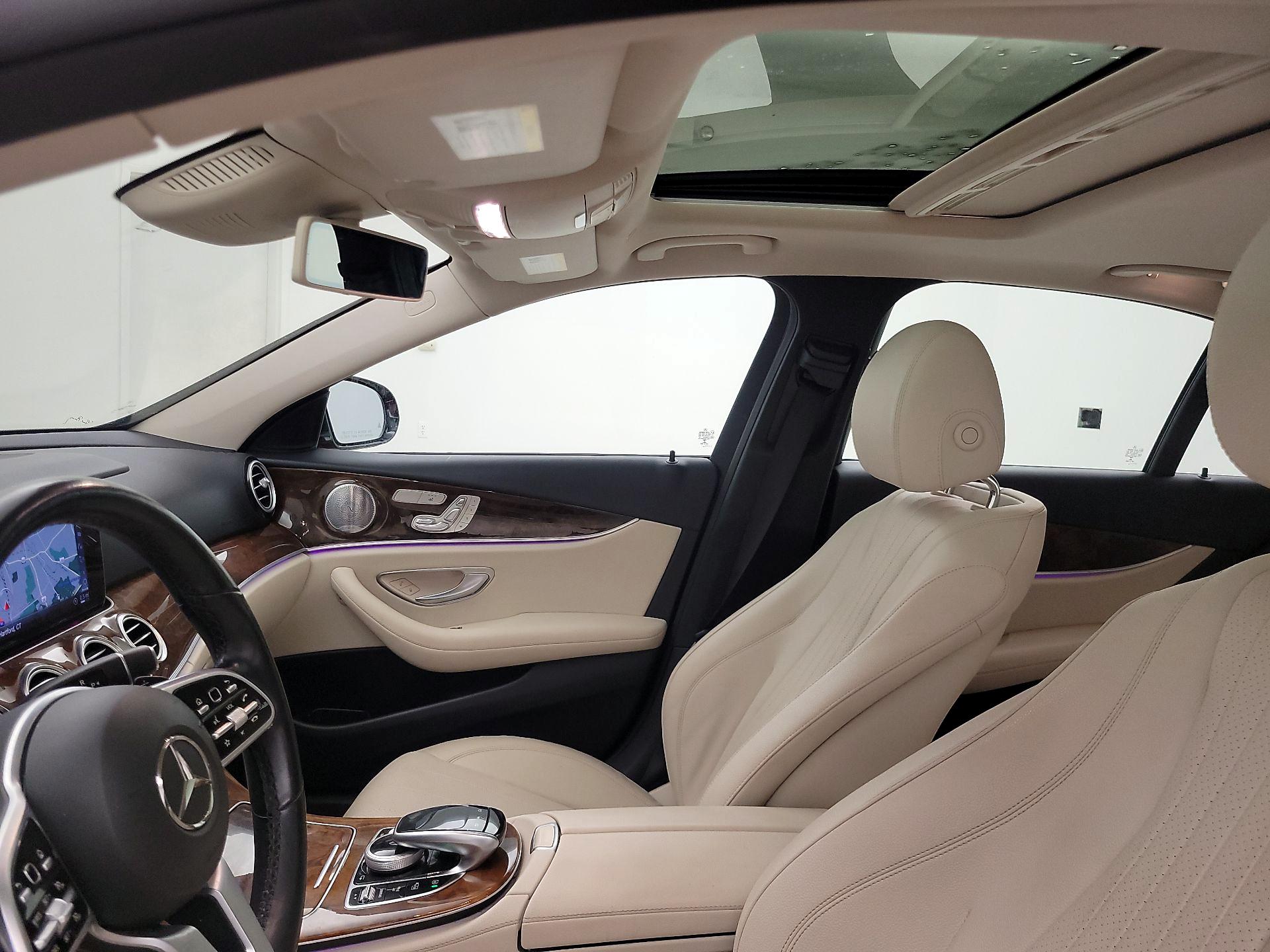 Thumbnail: 2019 Mercedes-Benz E-Class - 20