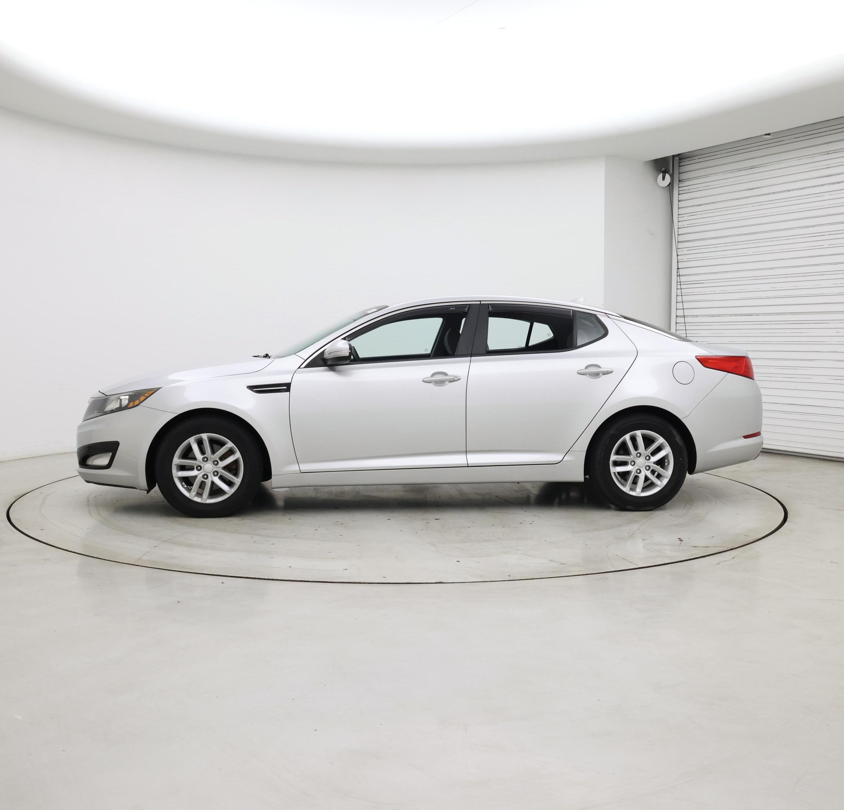 Thumbnail: 2013 Kia Optima - 3