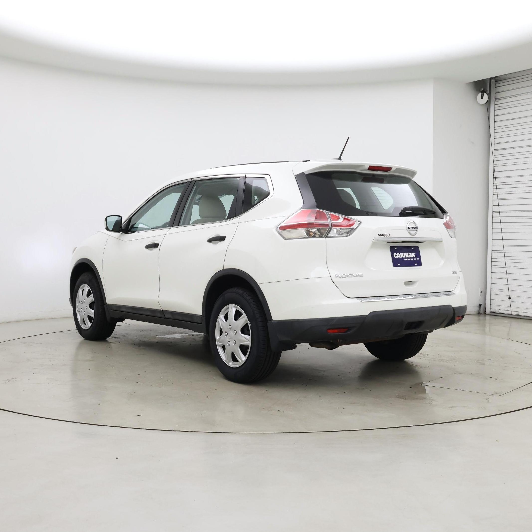Thumbnail: 2016 Nissan Rogue - 2