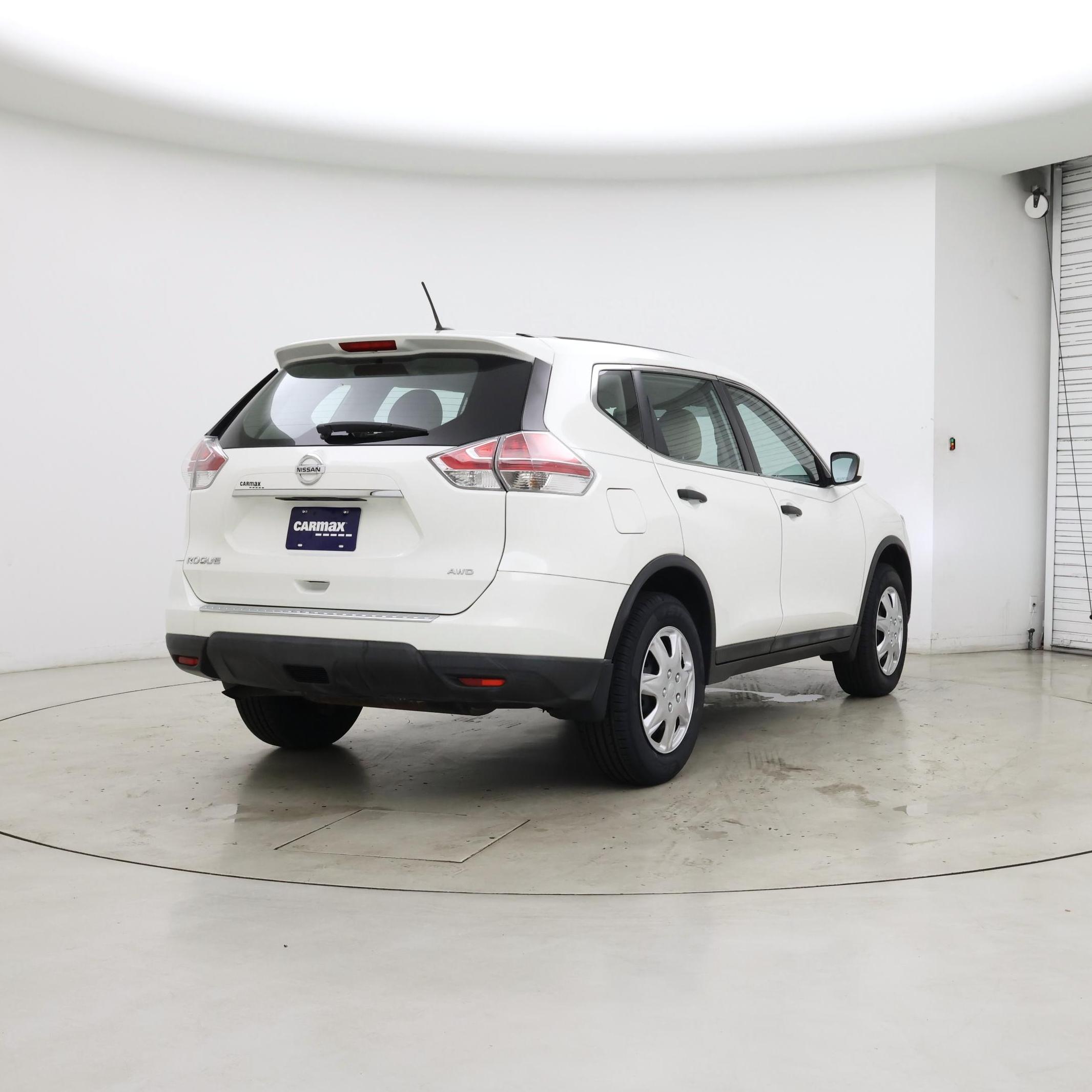 Thumbnail: 2016 Nissan Rogue - 8