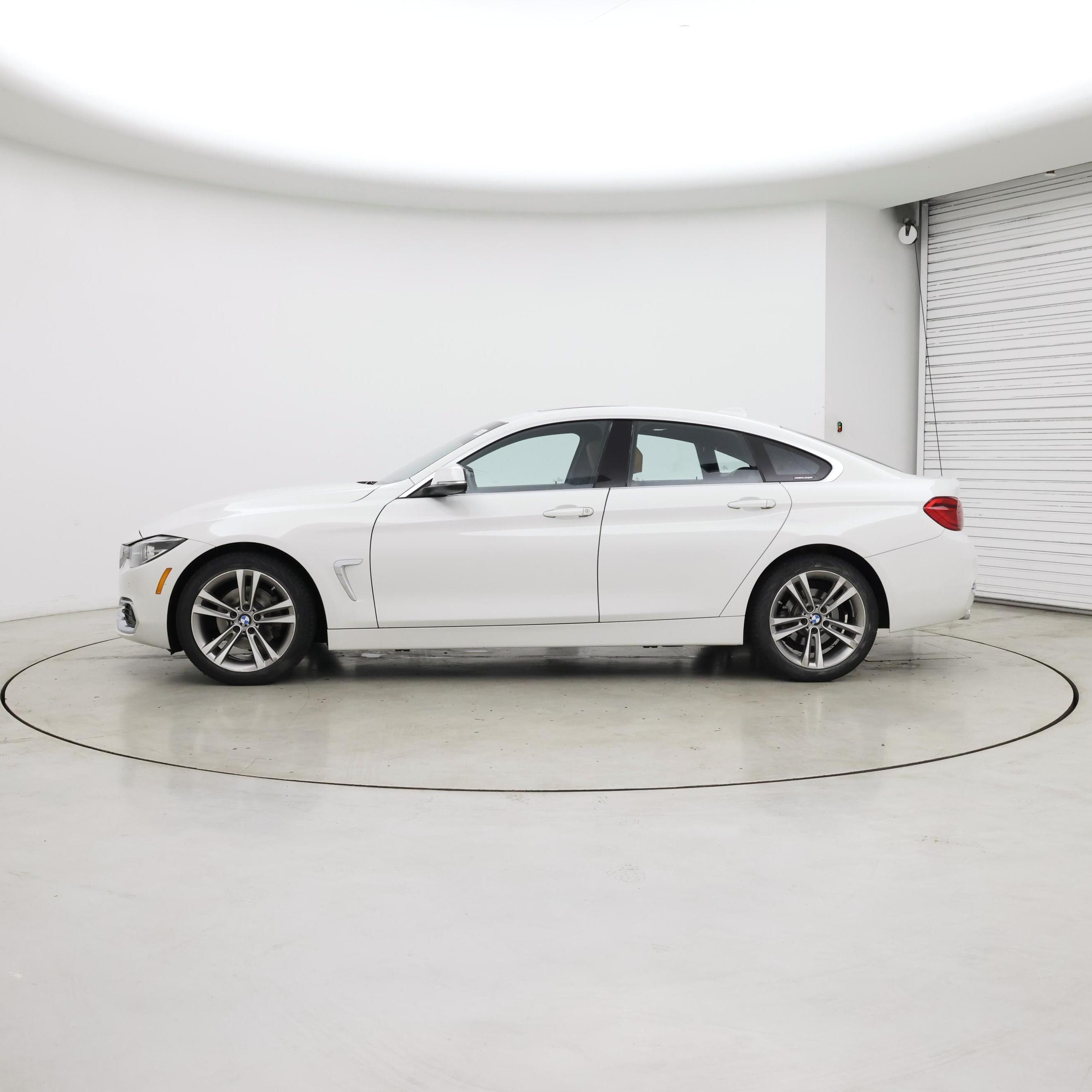 Thumbnail: 2019 BMW 4 Series - 3