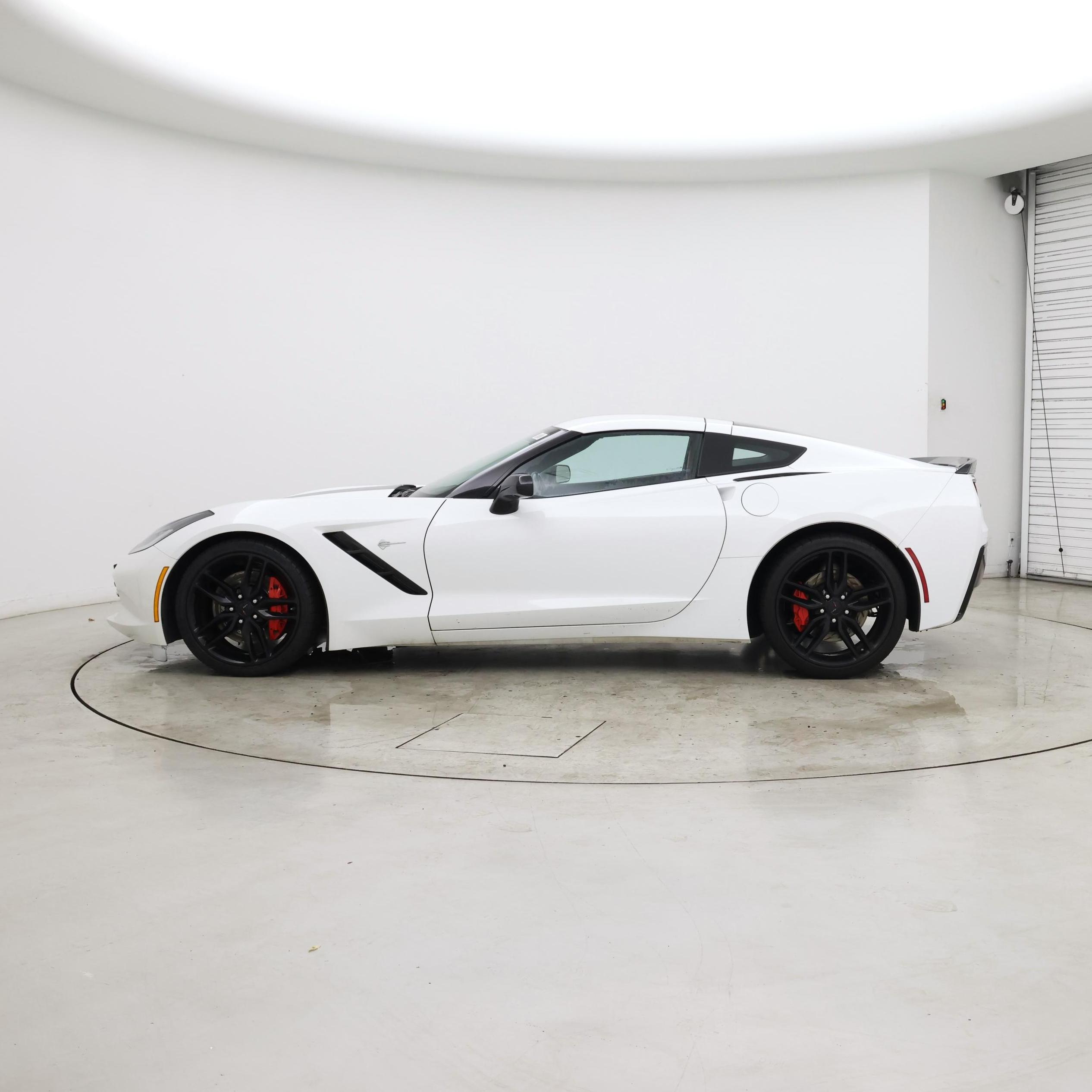 Thumbnail: 2016 Chevrolet Corvette - 3