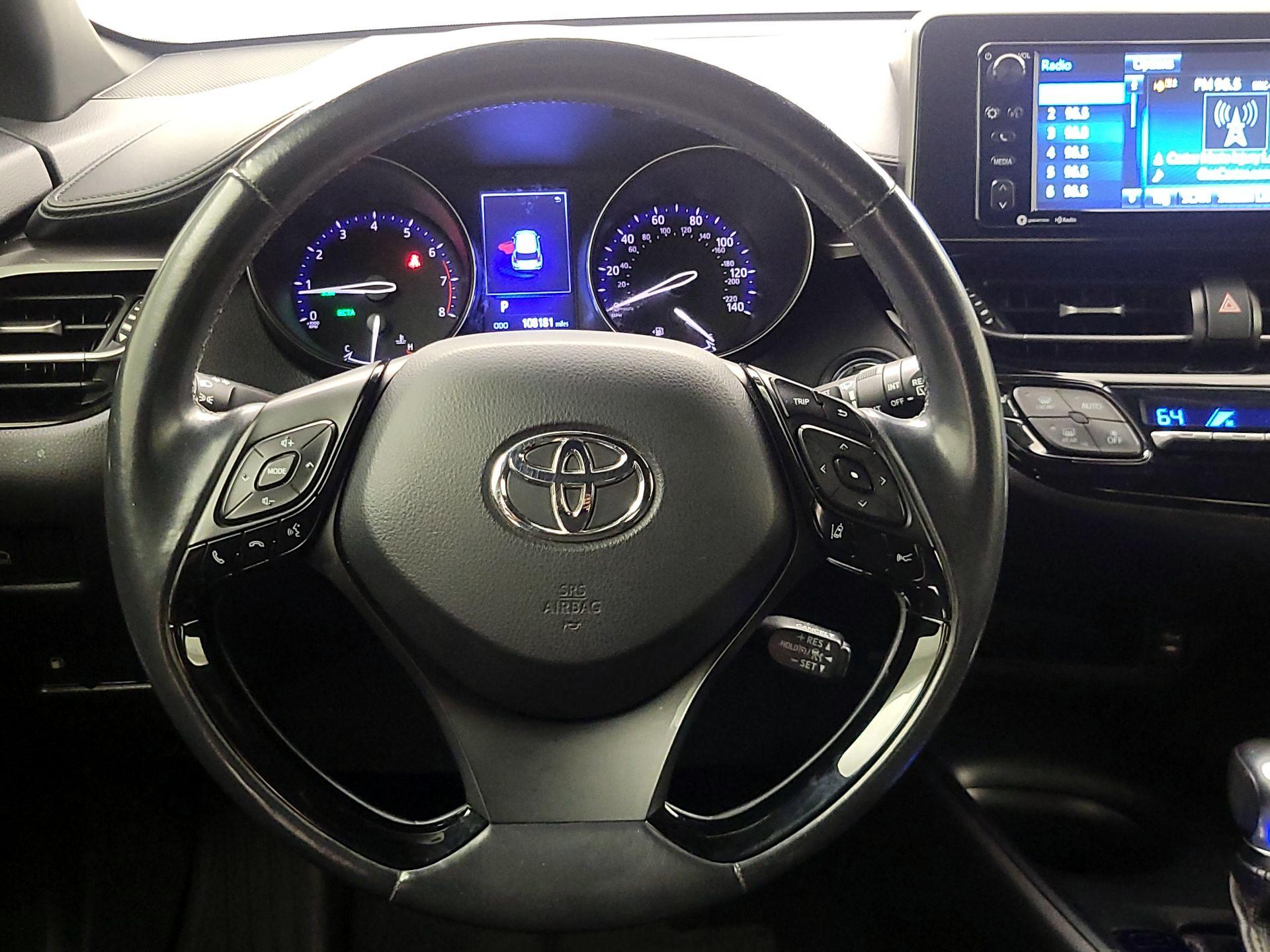 Thumbnail: 2018 Toyota C-HR - 10