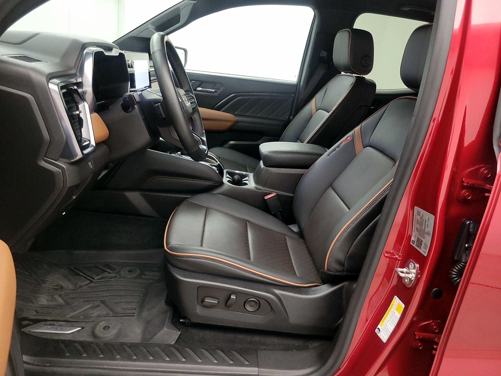 Thumbnail: 2023 GMC Canyon - 11