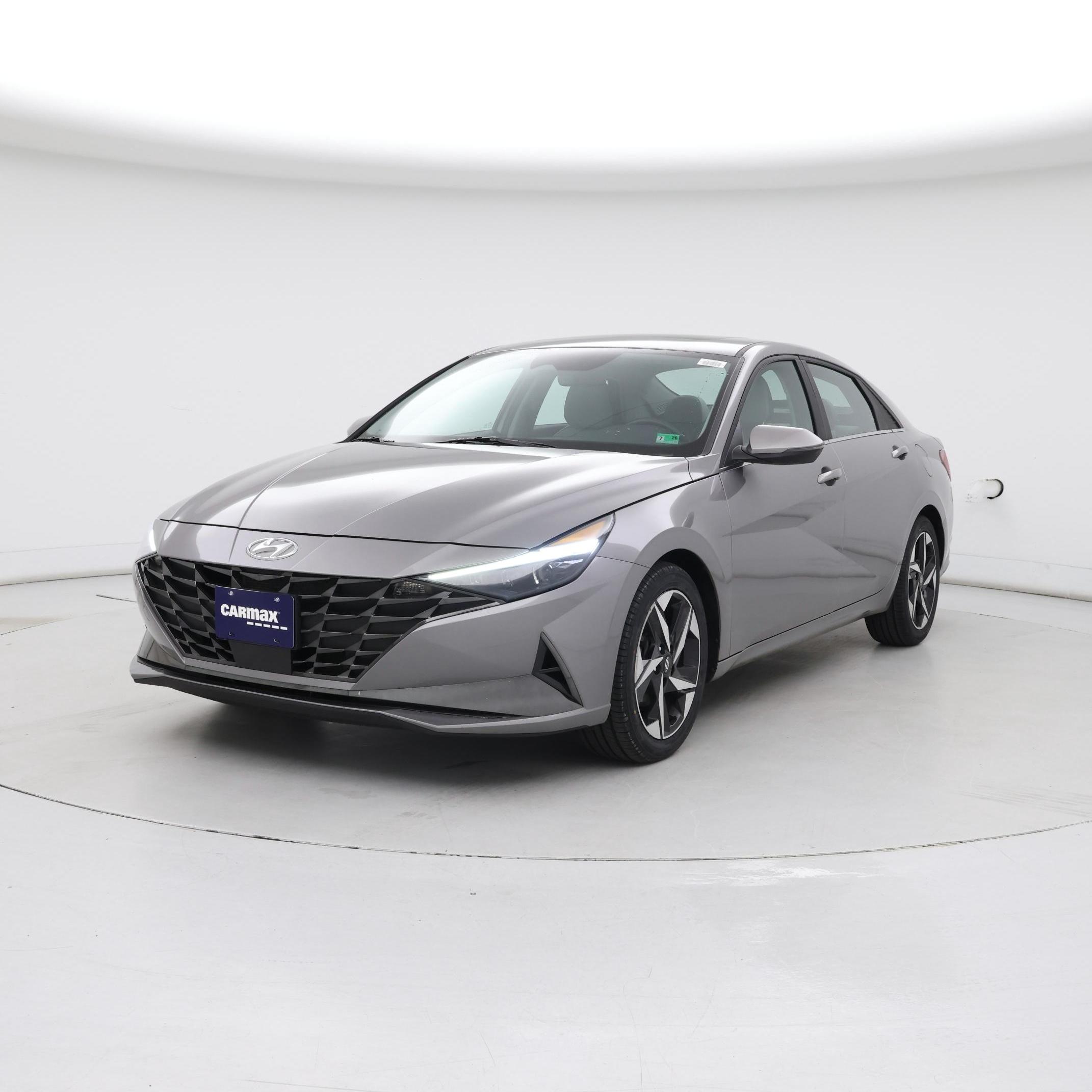 Thumbnail: 2023 Hyundai Elantra - 4