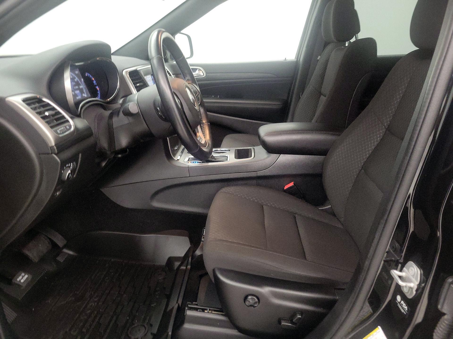 Thumbnail: 2021 Jeep Grand Cherokee - 11