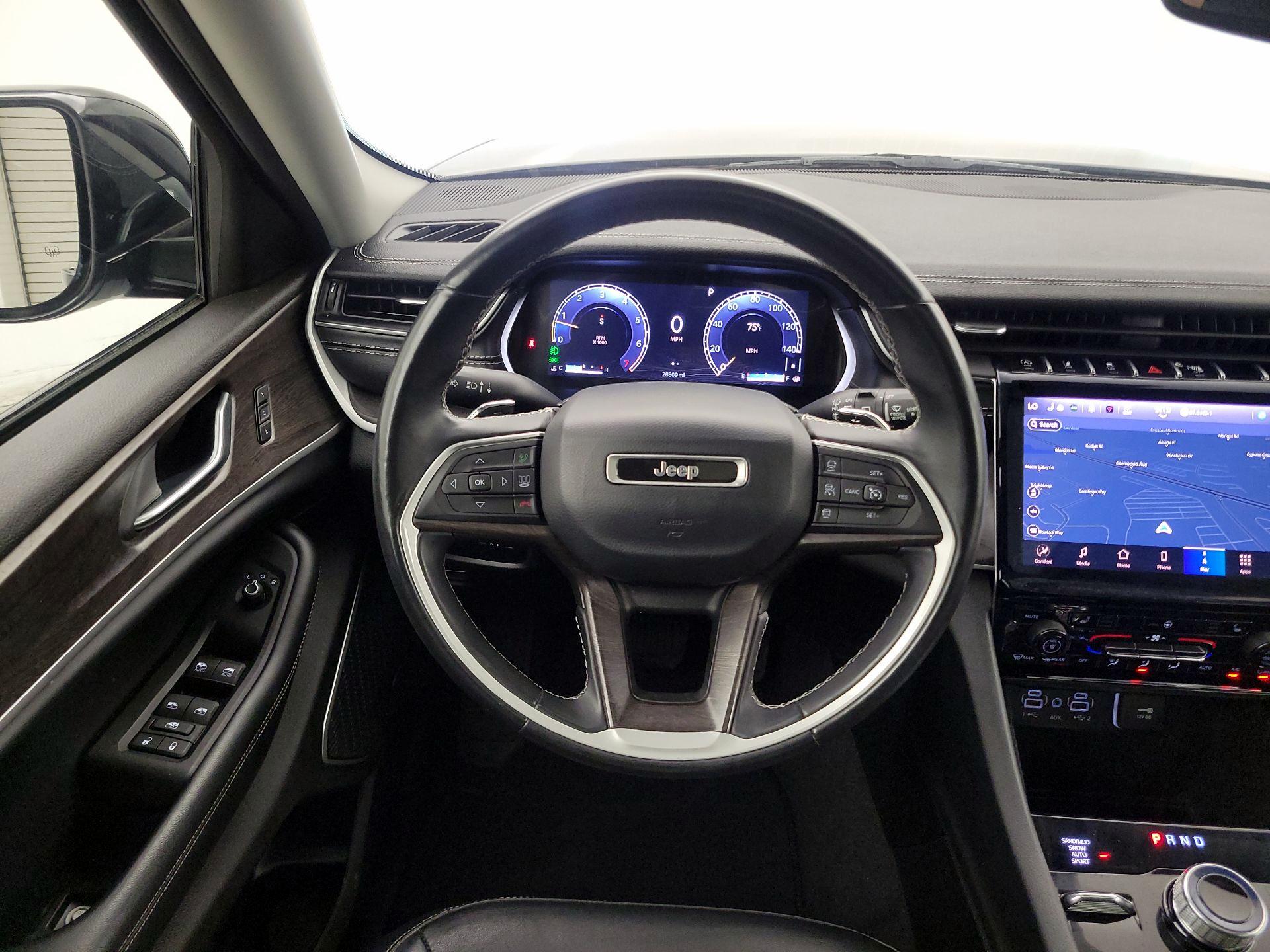 Thumbnail: 2022 Jeep Grand Cherokee L - 10