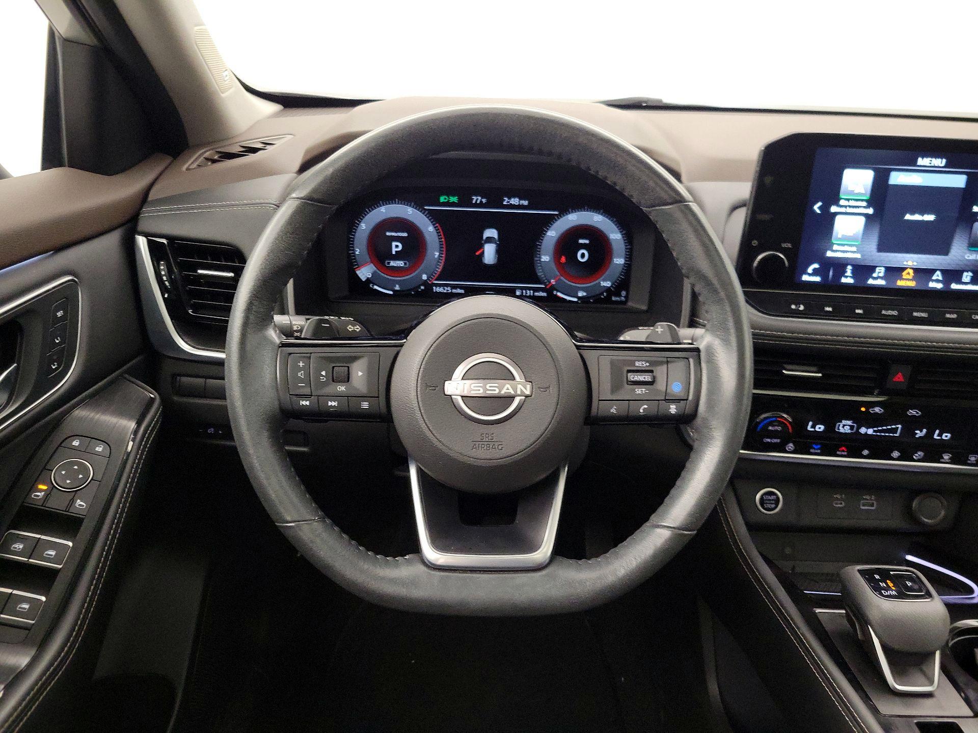 Thumbnail: 2022 Nissan Rogue - 10