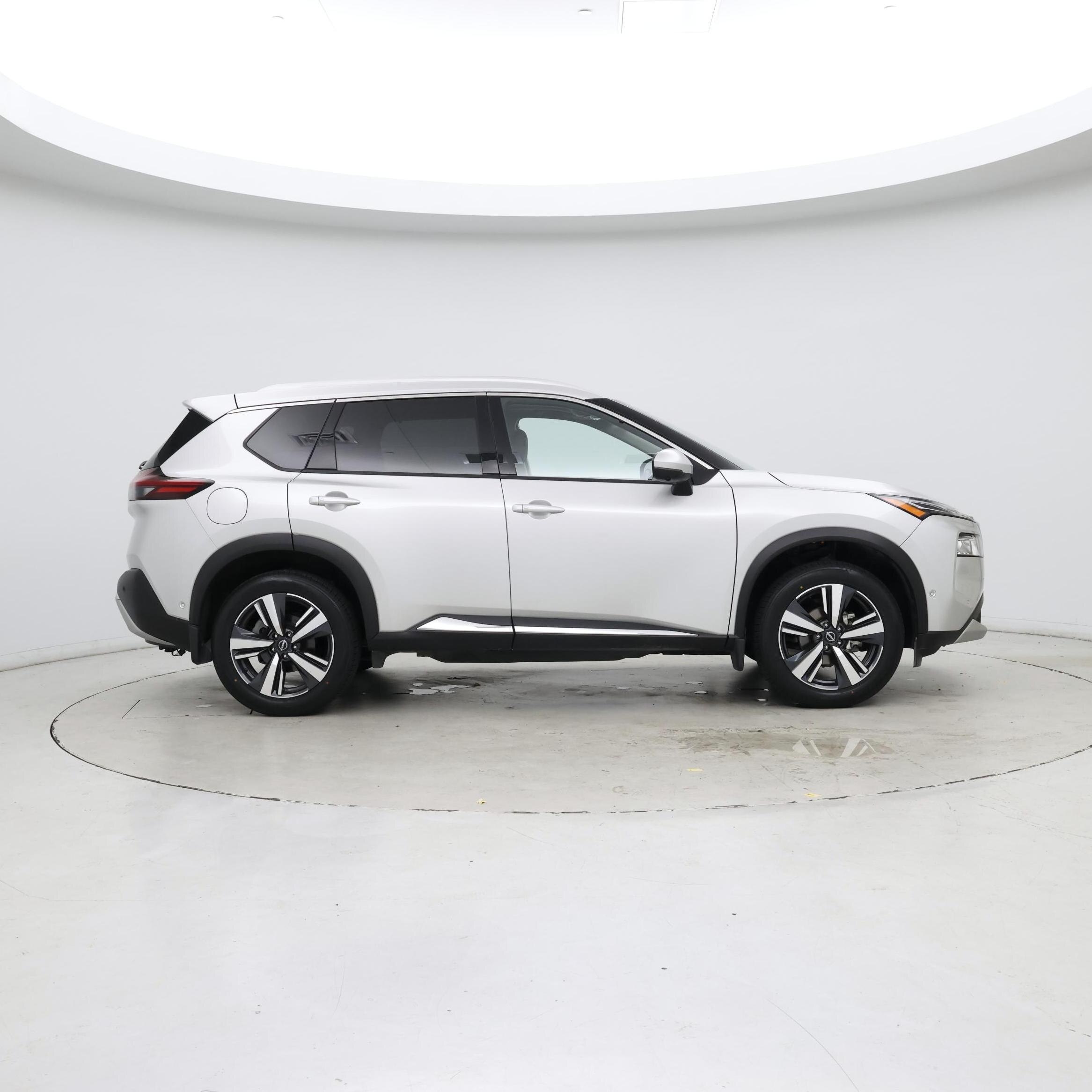 Thumbnail: 2022 Nissan Rogue - 7
