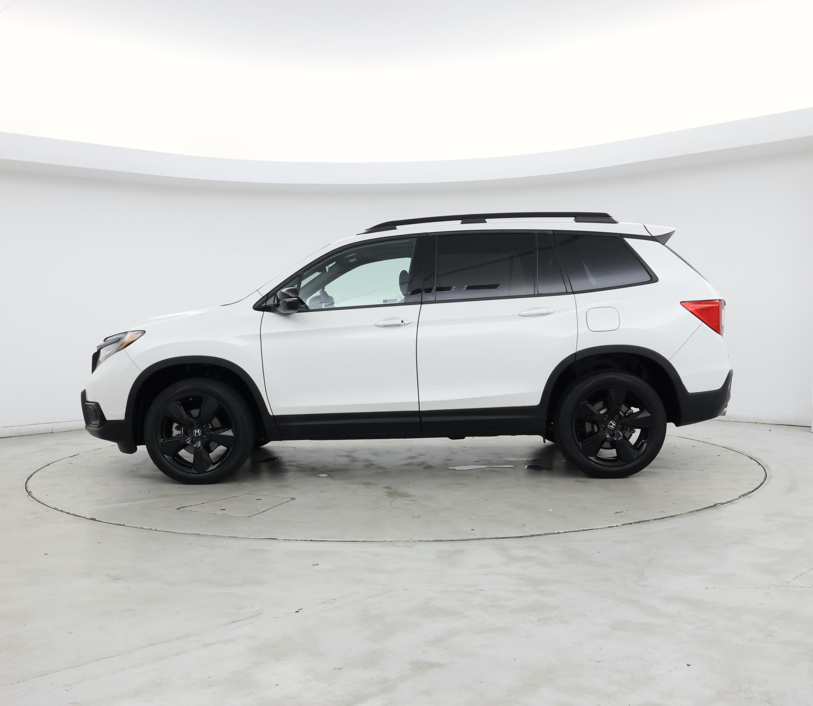 Thumbnail: 2021 Honda Passport - 3