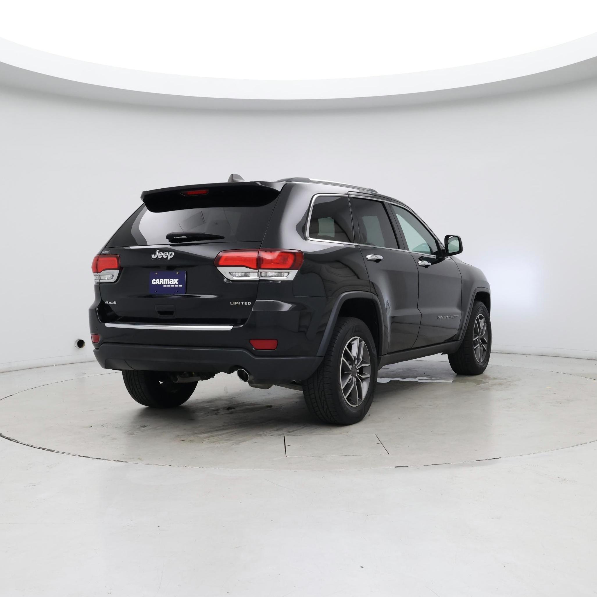 Thumbnail: 2020 Jeep Grand Cherokee - 8