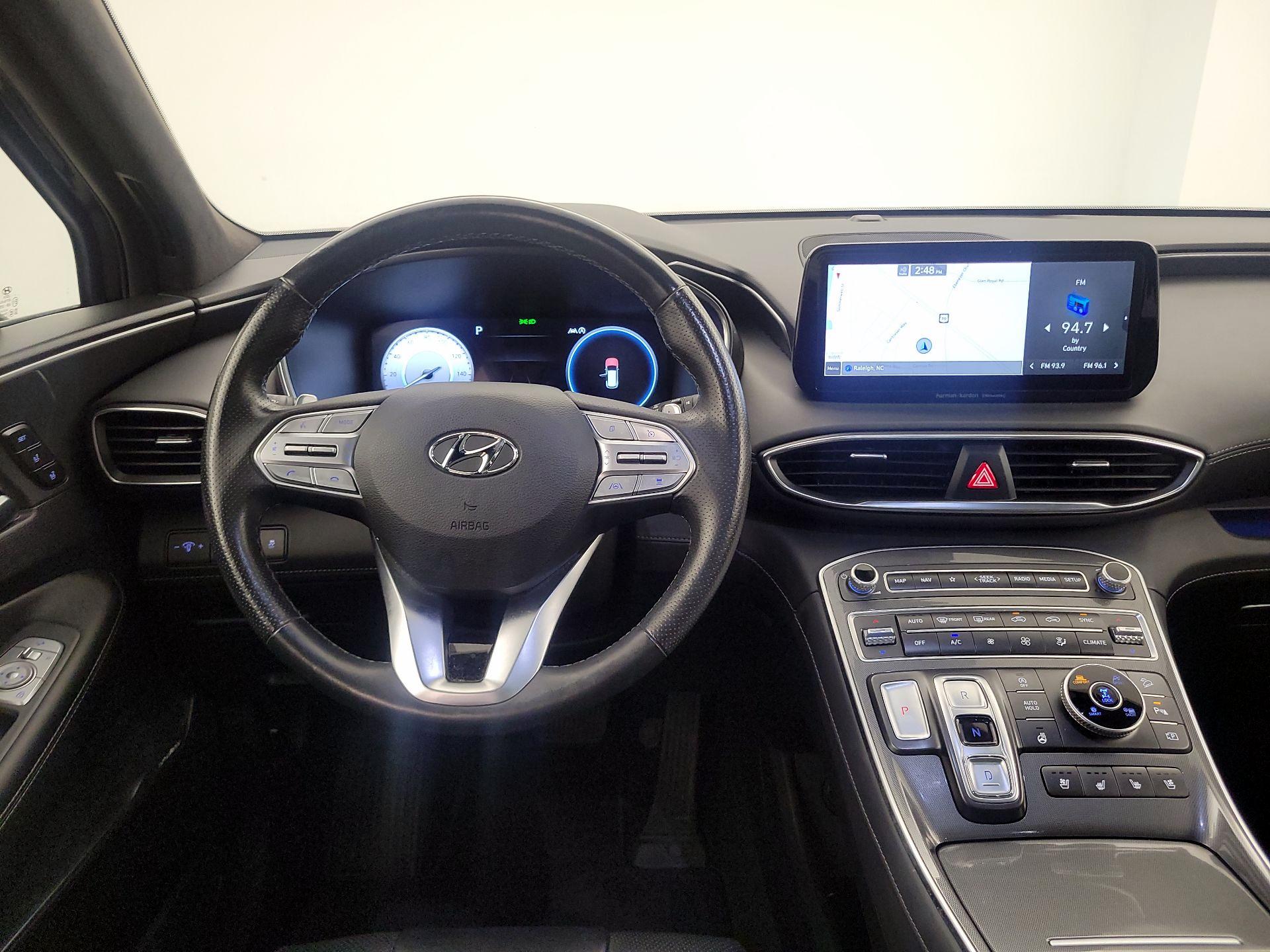 Thumbnail: 2022 Hyundai Santa Fe - 10