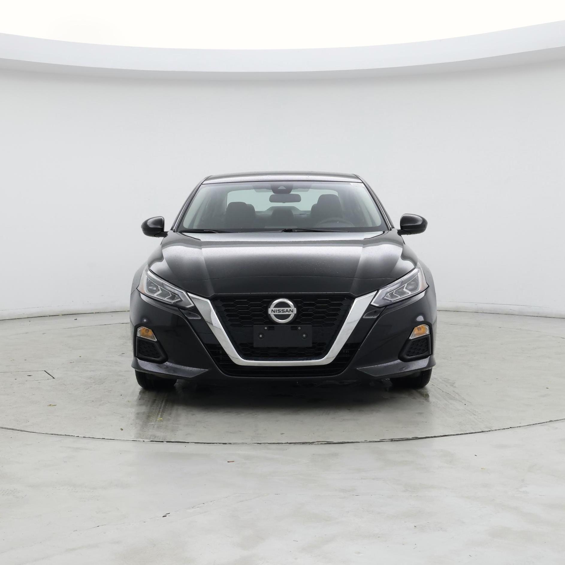 Thumbnail: 2022 Nissan Altima - 5
