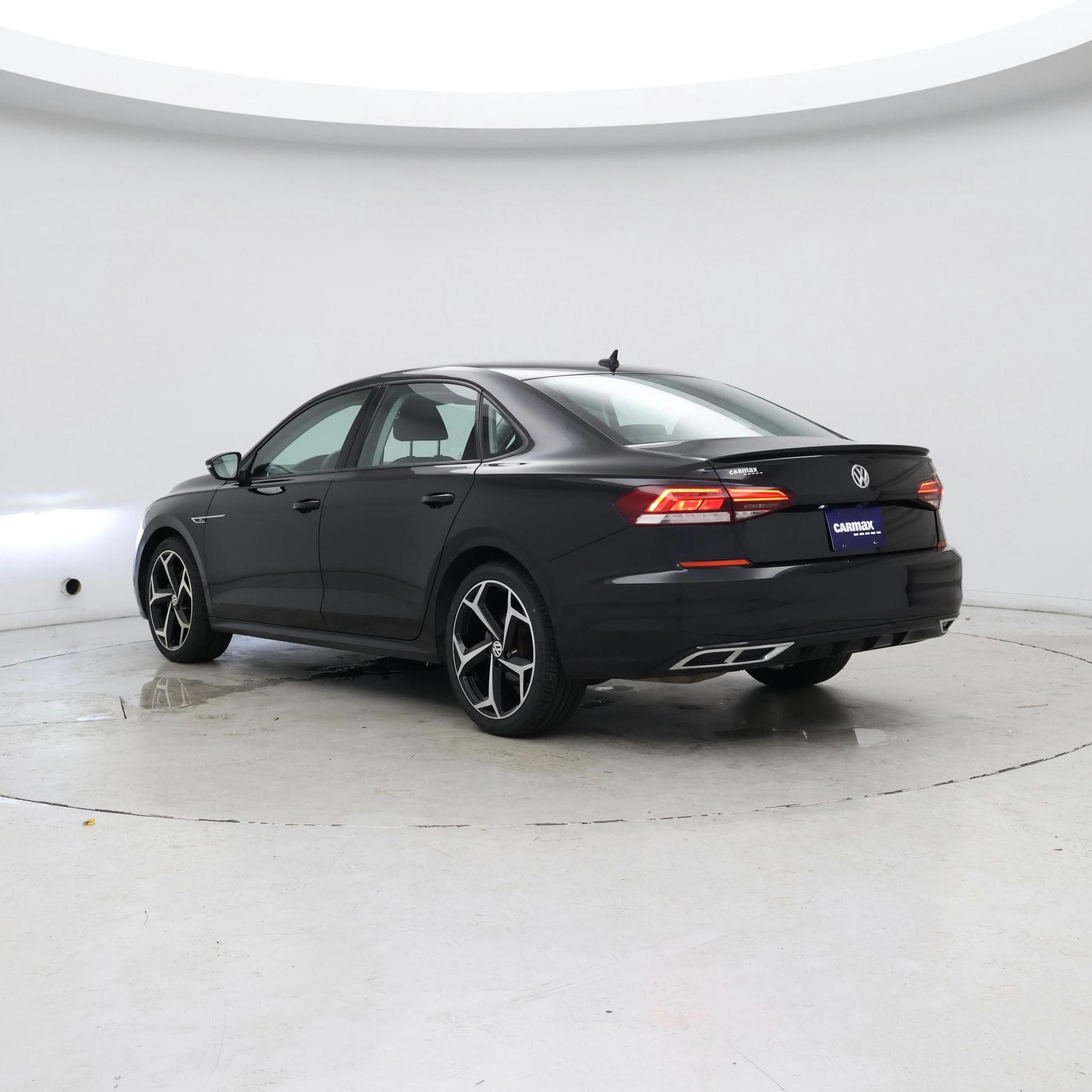 Thumbnail: 2020 Volkswagen Passat - 2
