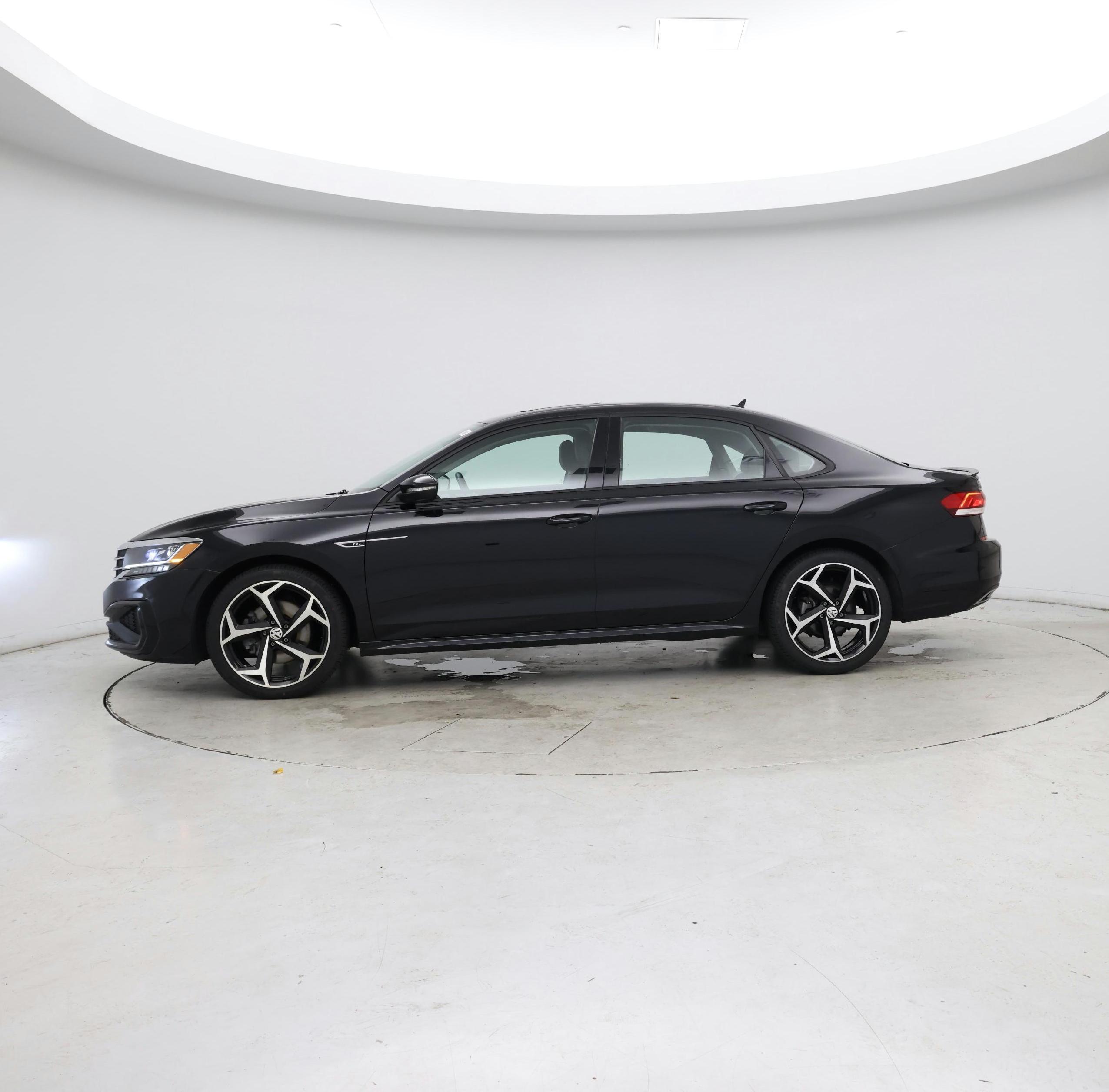 Thumbnail: 2020 Volkswagen Passat - 3