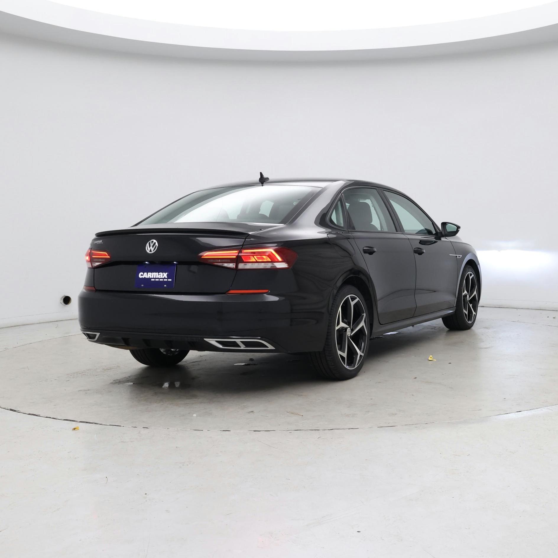 Thumbnail: 2020 Volkswagen Passat - 8