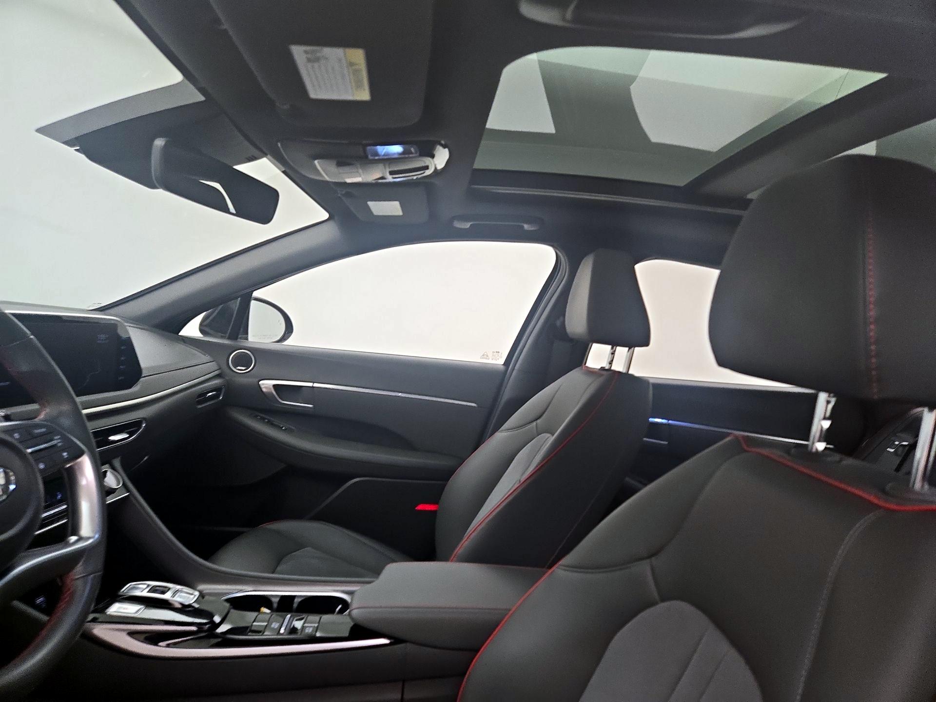 Thumbnail: 2022 Hyundai Sonata - 19