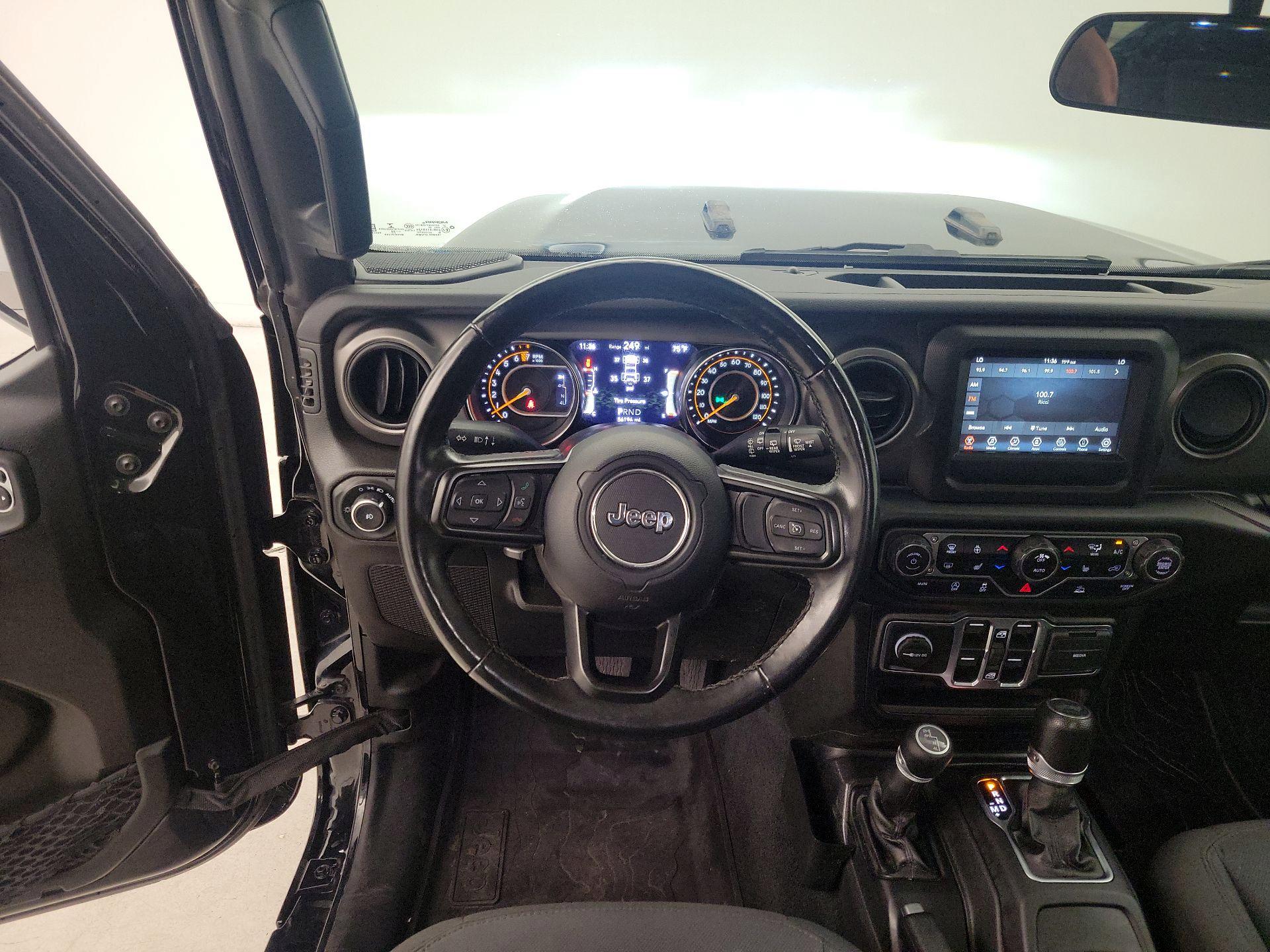 Thumbnail: 2022 Jeep Wrangler - 10