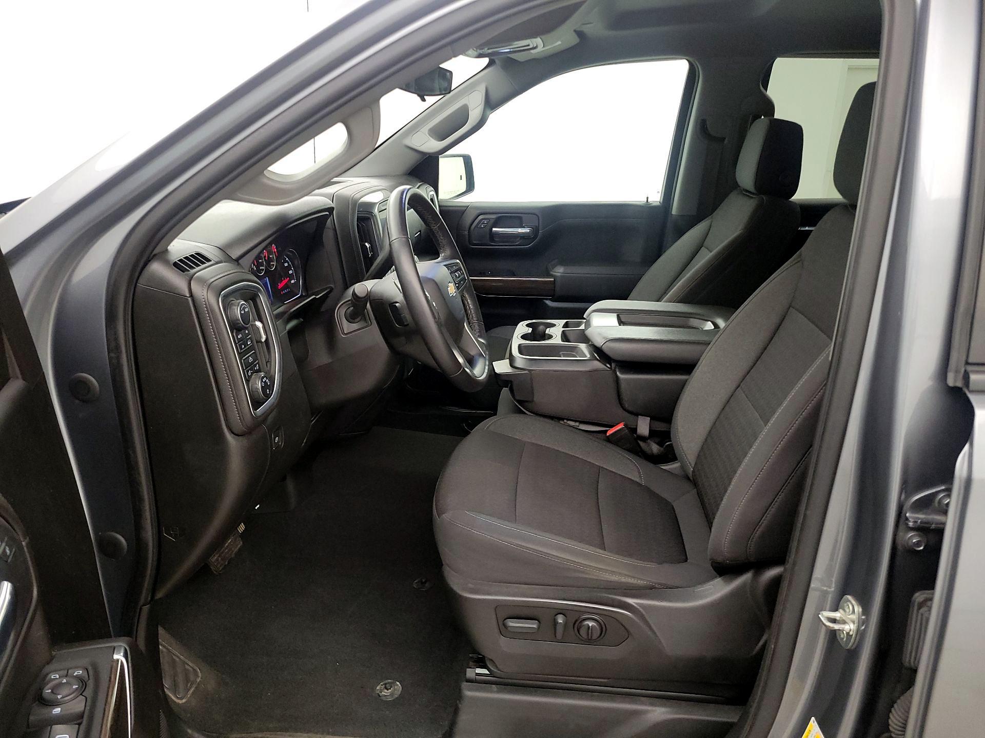 Thumbnail: 2021 Chevrolet Silverado 1500 - 11
