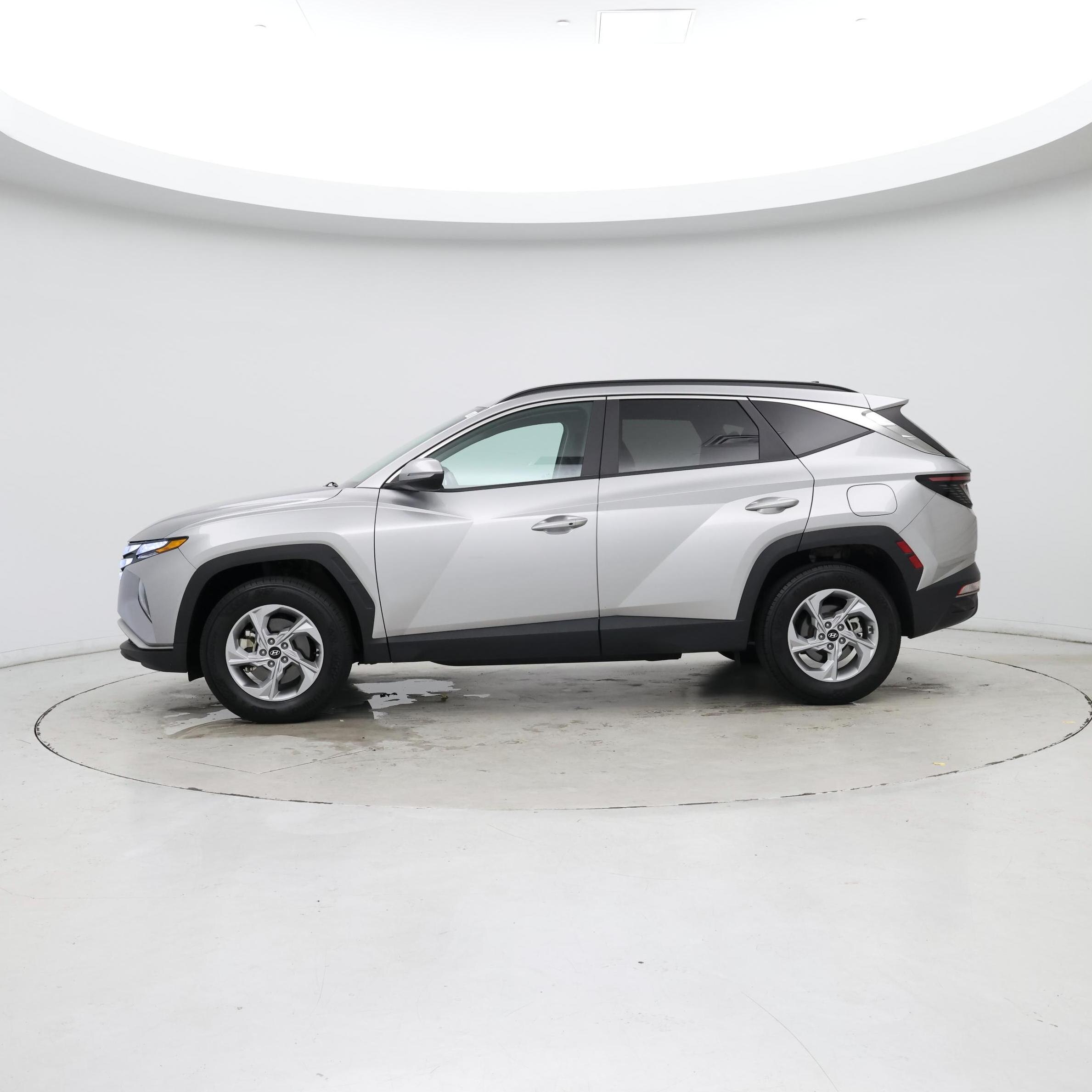 Thumbnail: 2022 Hyundai Tucson - 3