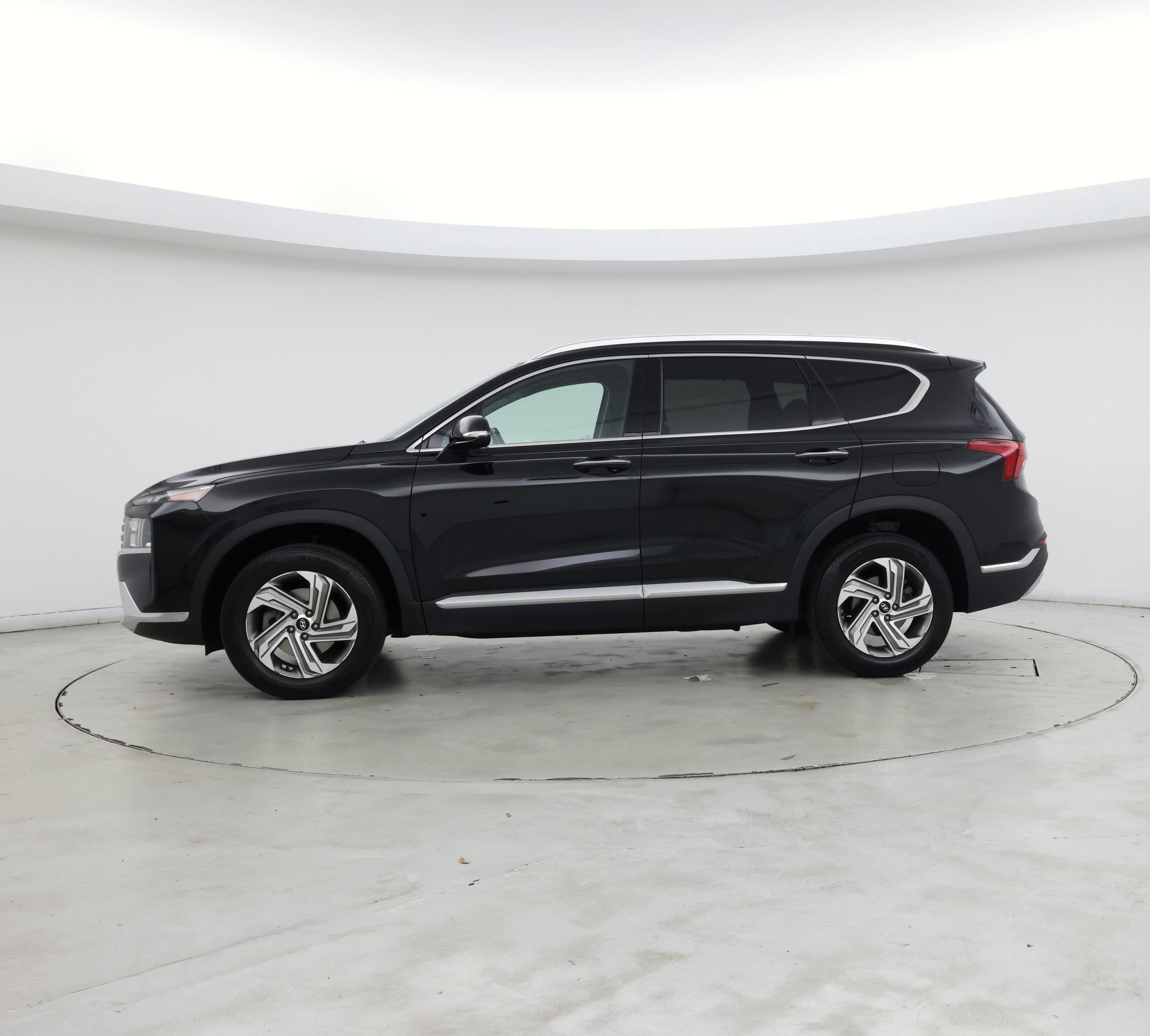 Thumbnail: 2022 Hyundai Santa Fe - 3