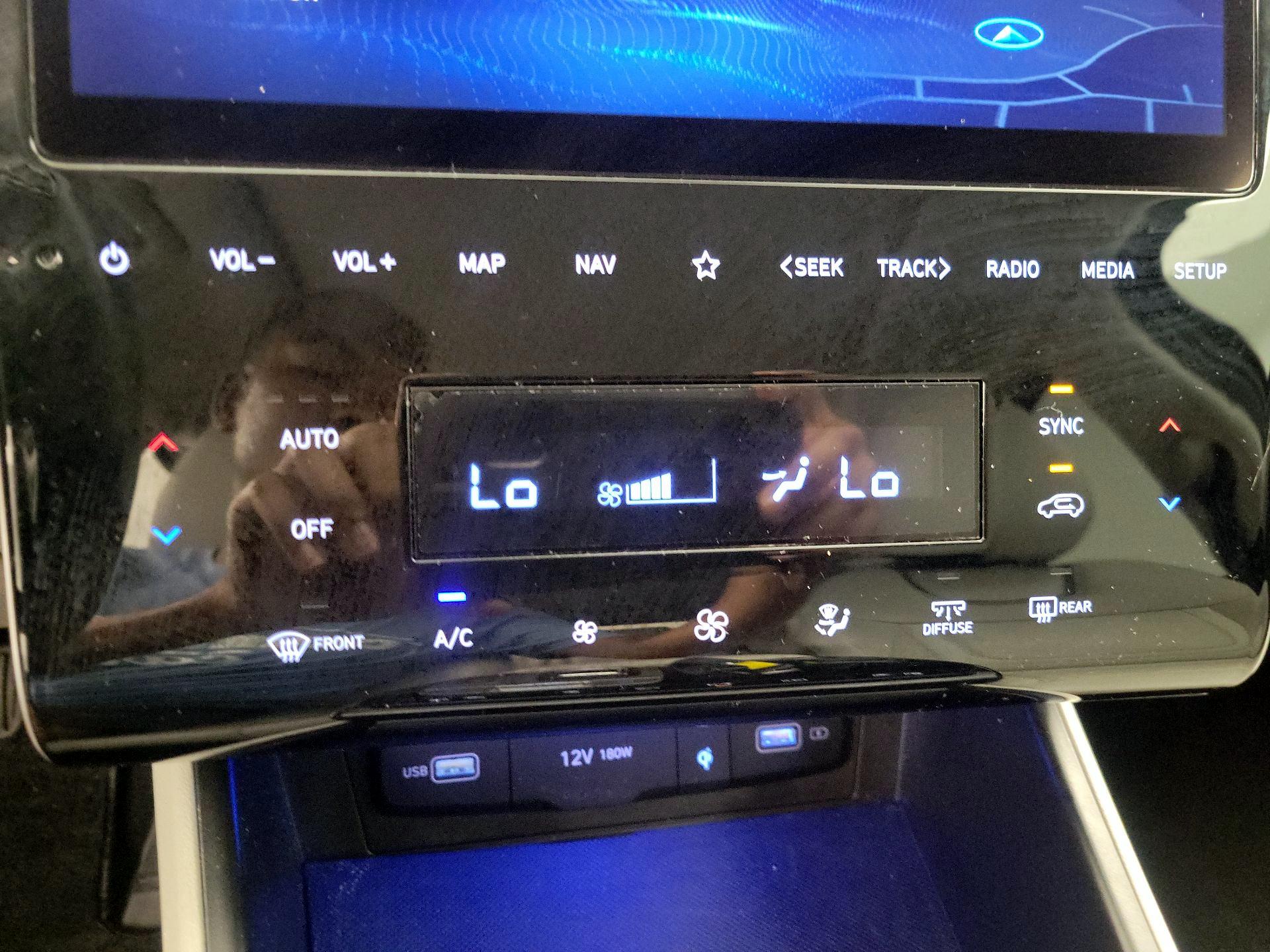Thumbnail: 2022 Hyundai Tucson - 17